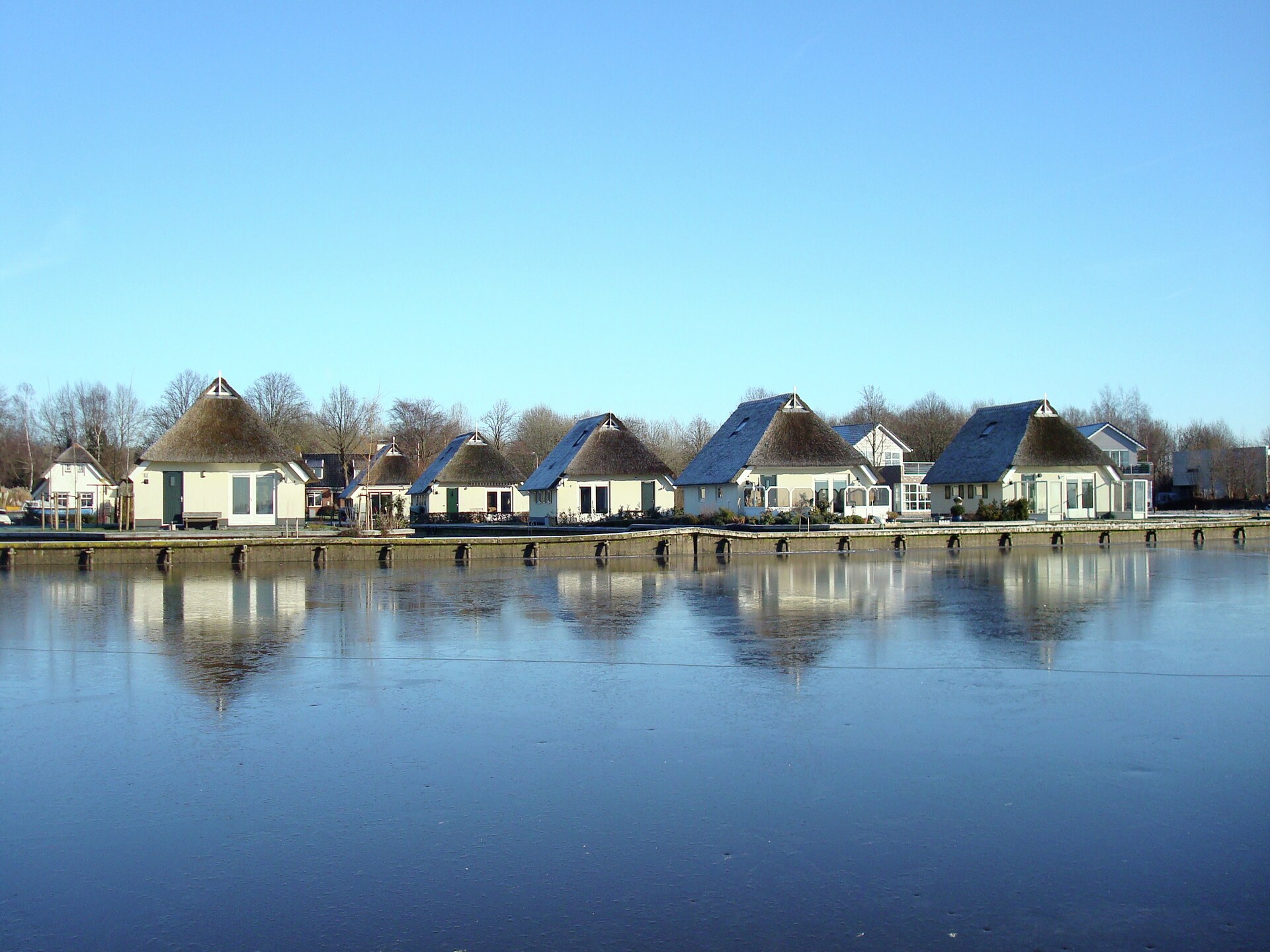 Villa ten Hoeve: Wellnessvilla met eigen aanlegsteiger aan het Schildmeer - foto 28