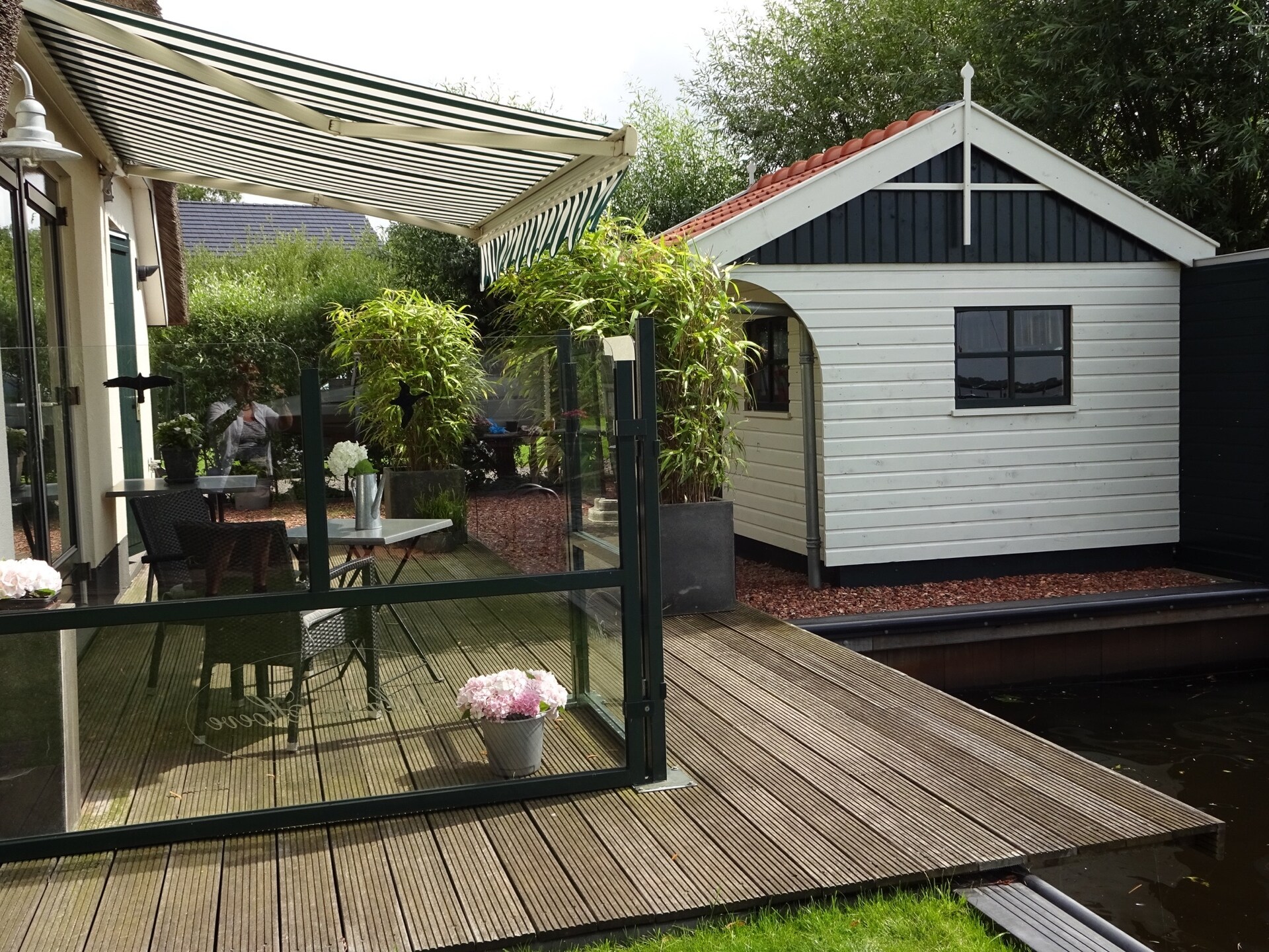 Villa ten Hoeve: Wellnessvilla met eigen aanlegsteiger aan het Schildmeer - foto 18