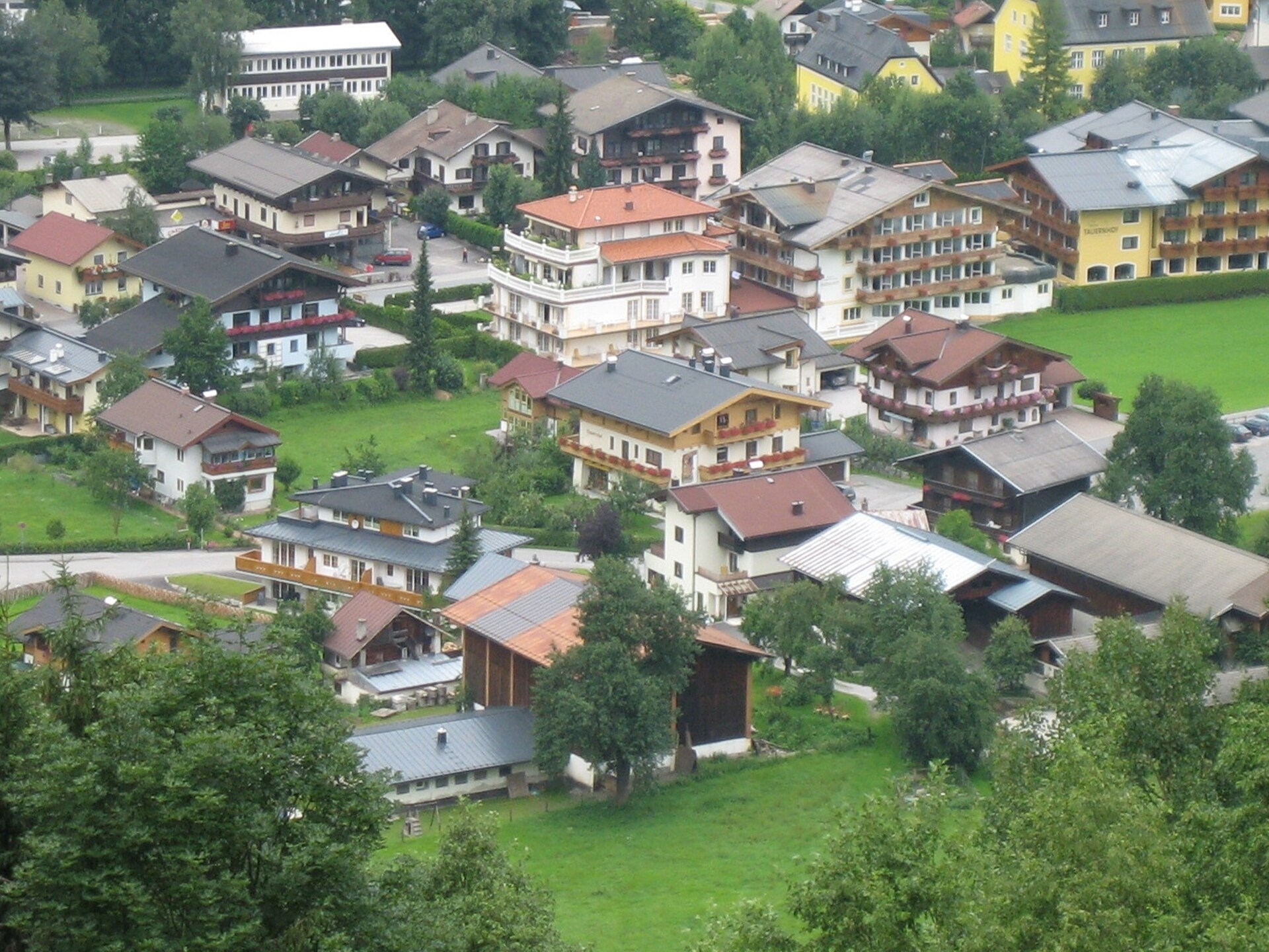 Knus appartement aan de piste in Kaprun met panoramisch uitzicht - foto 27