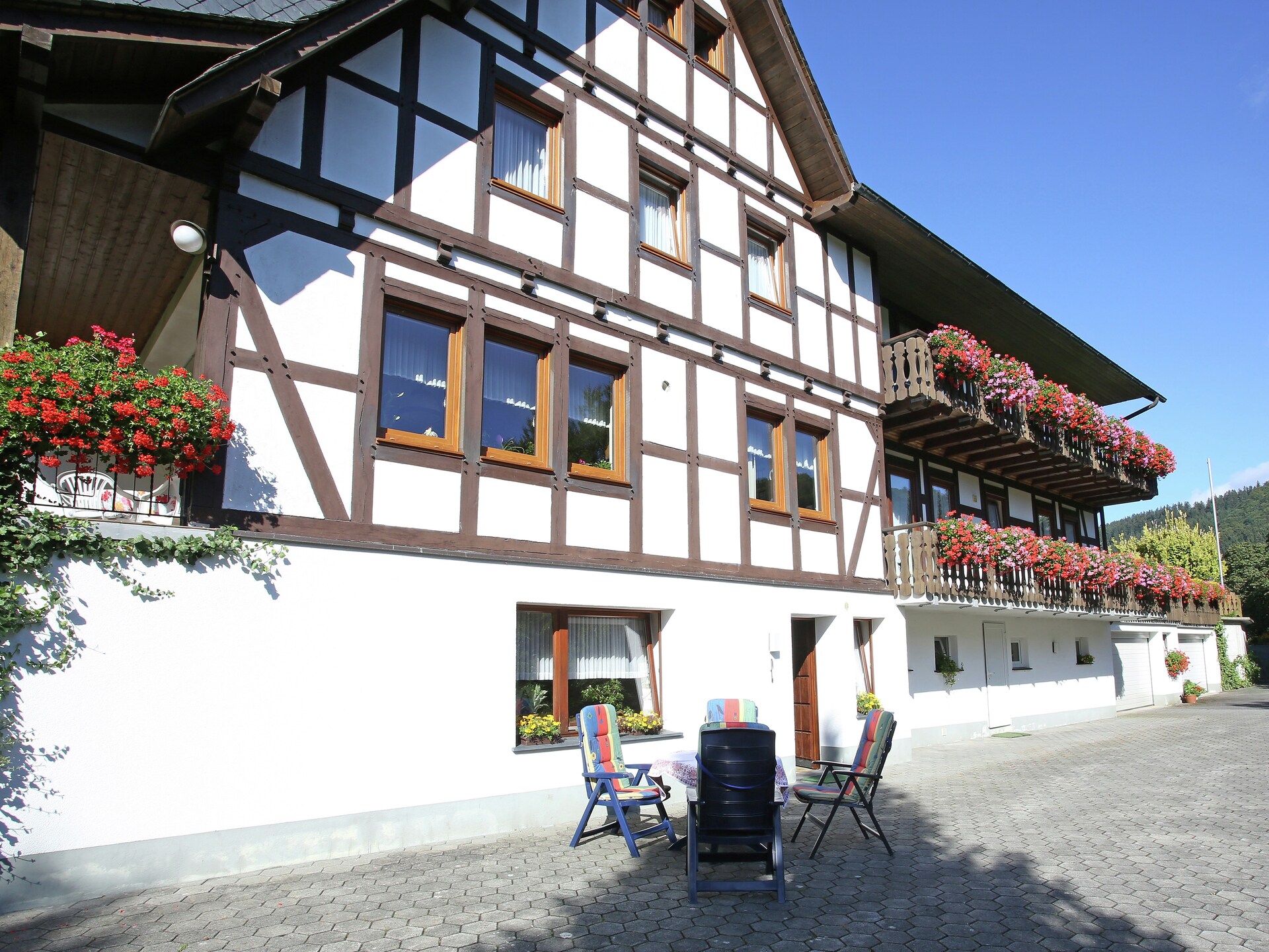 Gezellig appartement in Schmallenberg-Oberkirchen voor 5 personen - foto 1