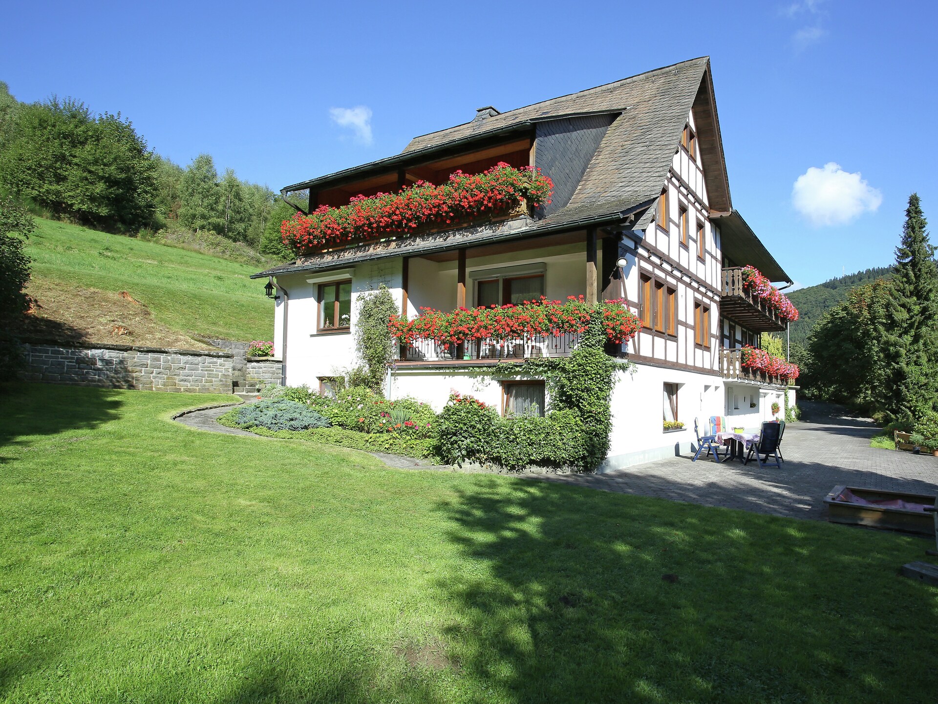 Gezellig appartement in Schmallenberg-Oberkirchen voor 5 personen - foto 6
