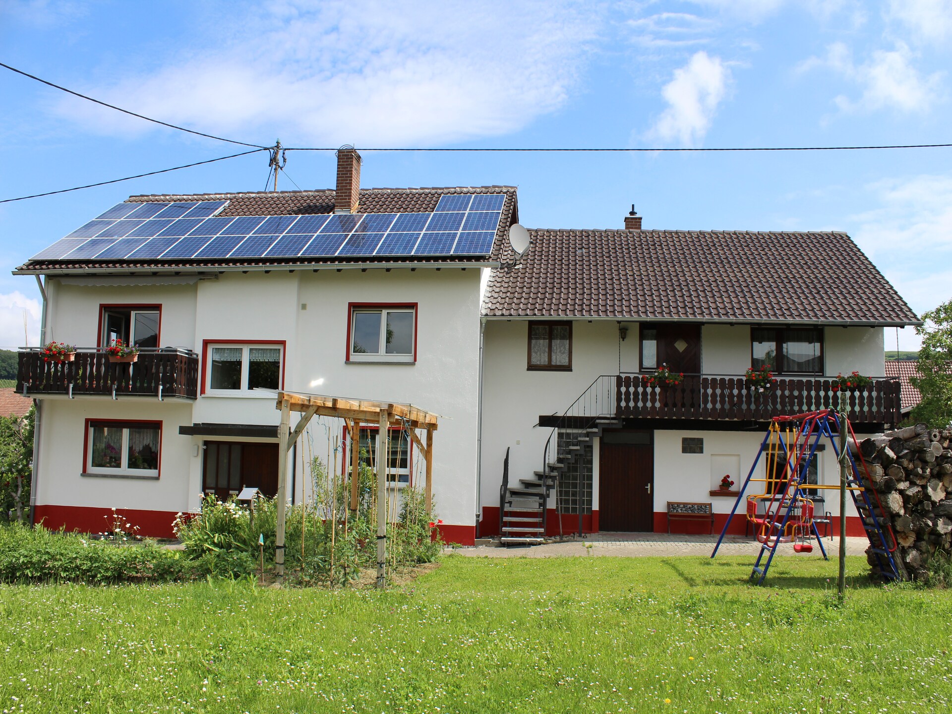 Zonnig appartement aan de rand van Bischoffingen met balkon en tuin - foto 7