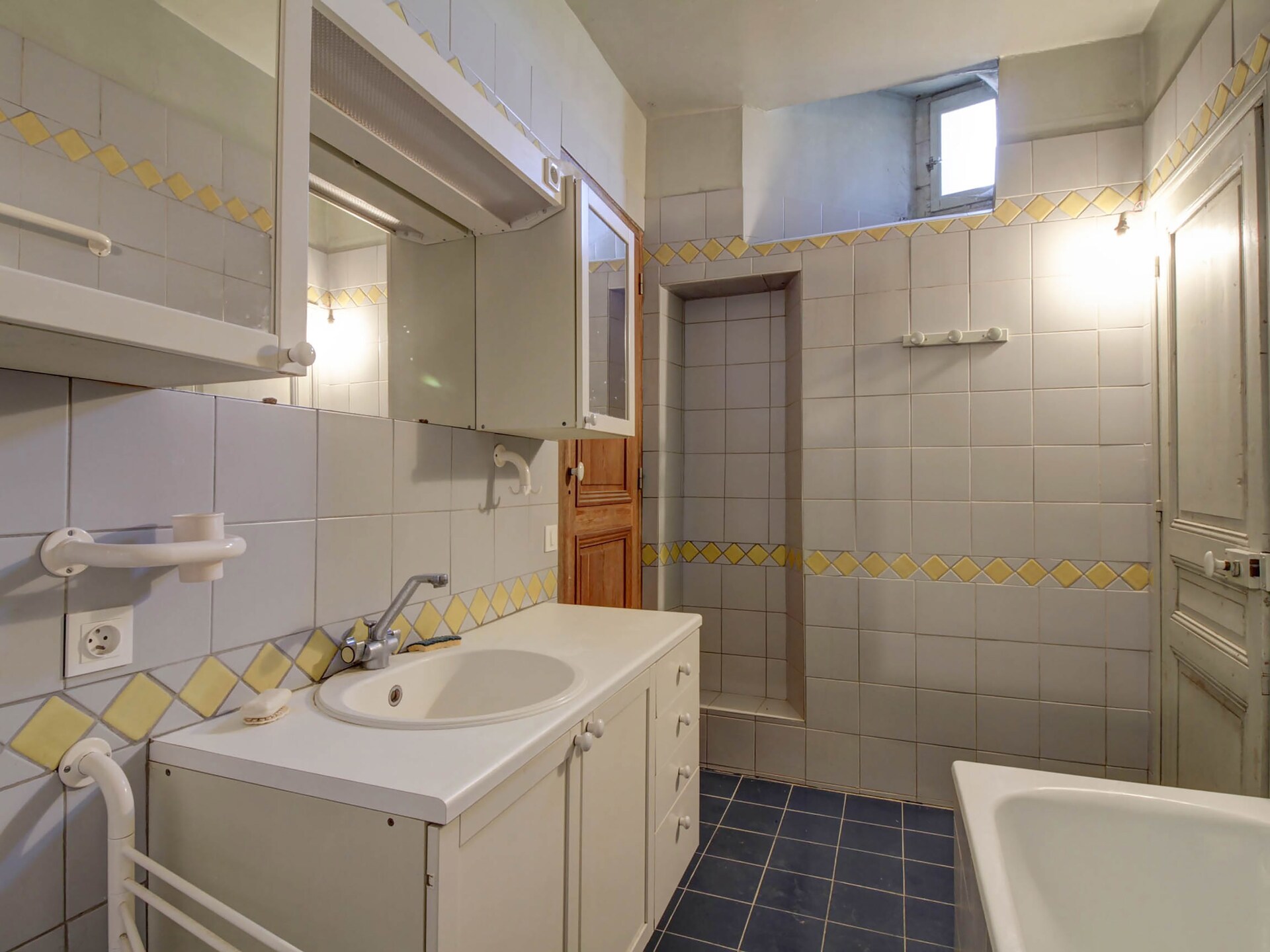 Authentiek 17e-eeuws landhuis in de Bourgogne voor 8 personen - foto 22