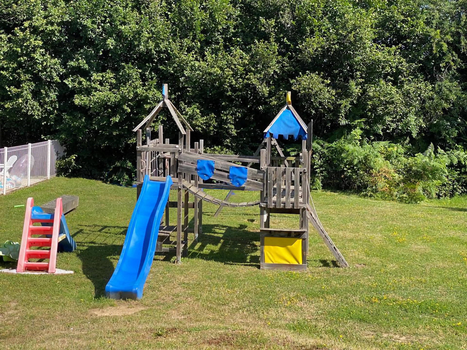La Rose: Sfeervol landhuis aan de golfbaan met zwembad in Saint Léonard de Noblat - foto 22