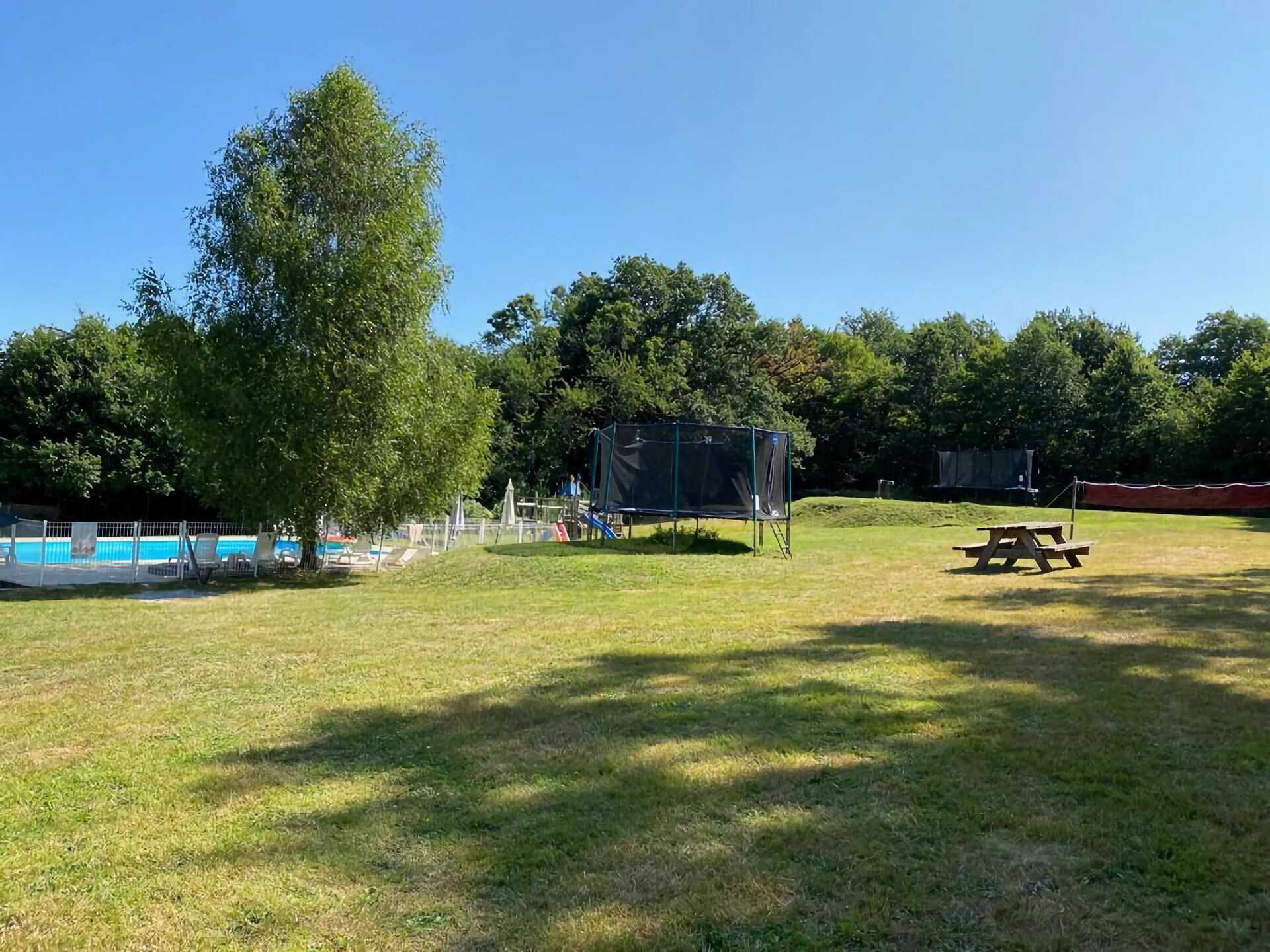 La Rose: Sfeervol landhuis aan de golfbaan met zwembad in Saint Léonard de Noblat - foto 28