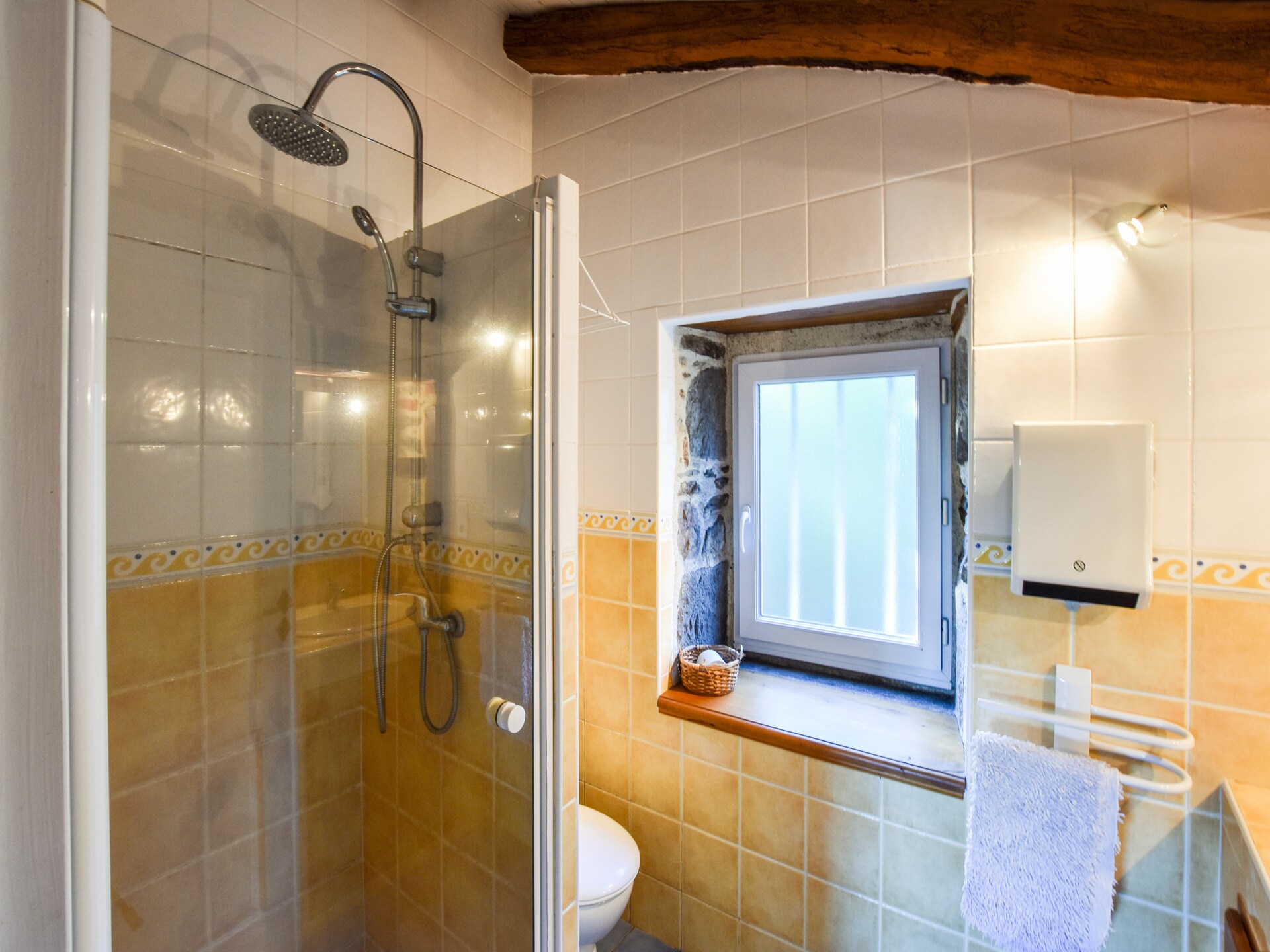 Romantisch vakantiehuis voor 3 in de bossen van Saint-Beauzire - foto 9
