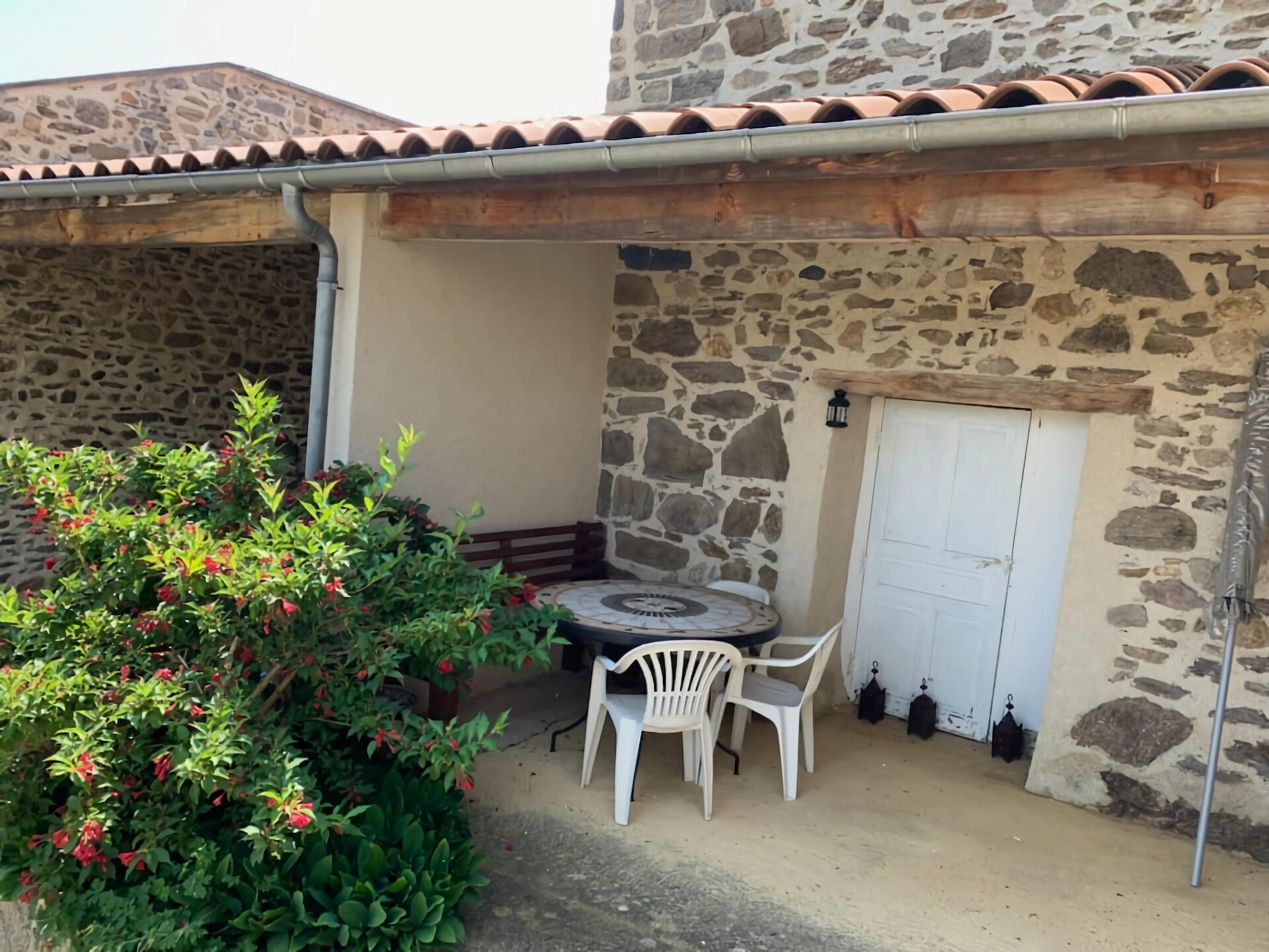 Romantisch vakantiehuis voor 3 in de bossen van Saint-Beauzire - foto 13