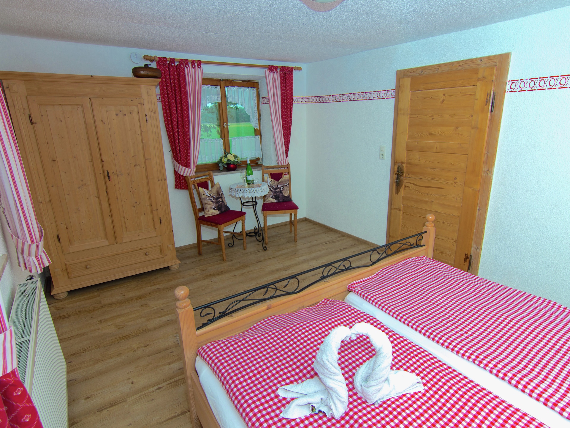 Centraal gelegen appartement in Ubersee met sauna en bubbelbad - foto 20