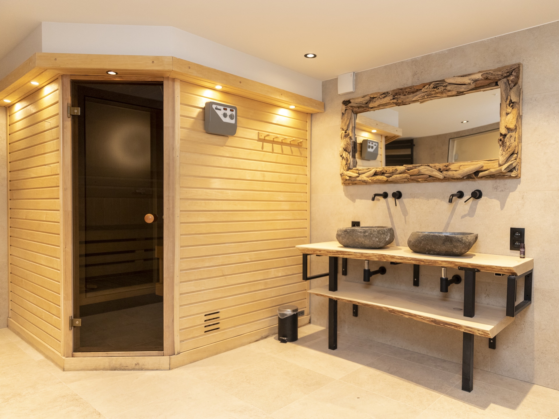 Ruim chalet in Manhay voor 9 personen met sauna en bubbelbad - foto 30