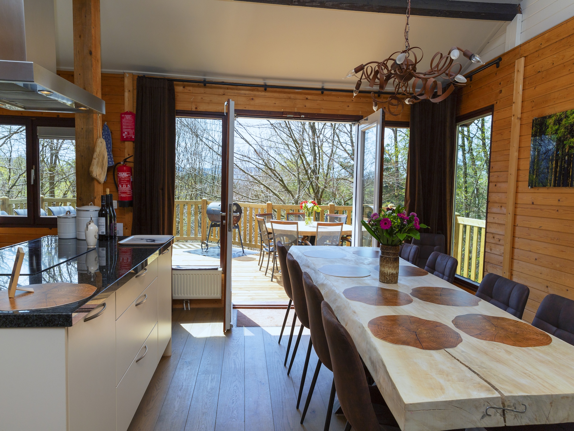 Ruim chalet in Manhay voor 9 personen met sauna en bubbelbad - foto 13