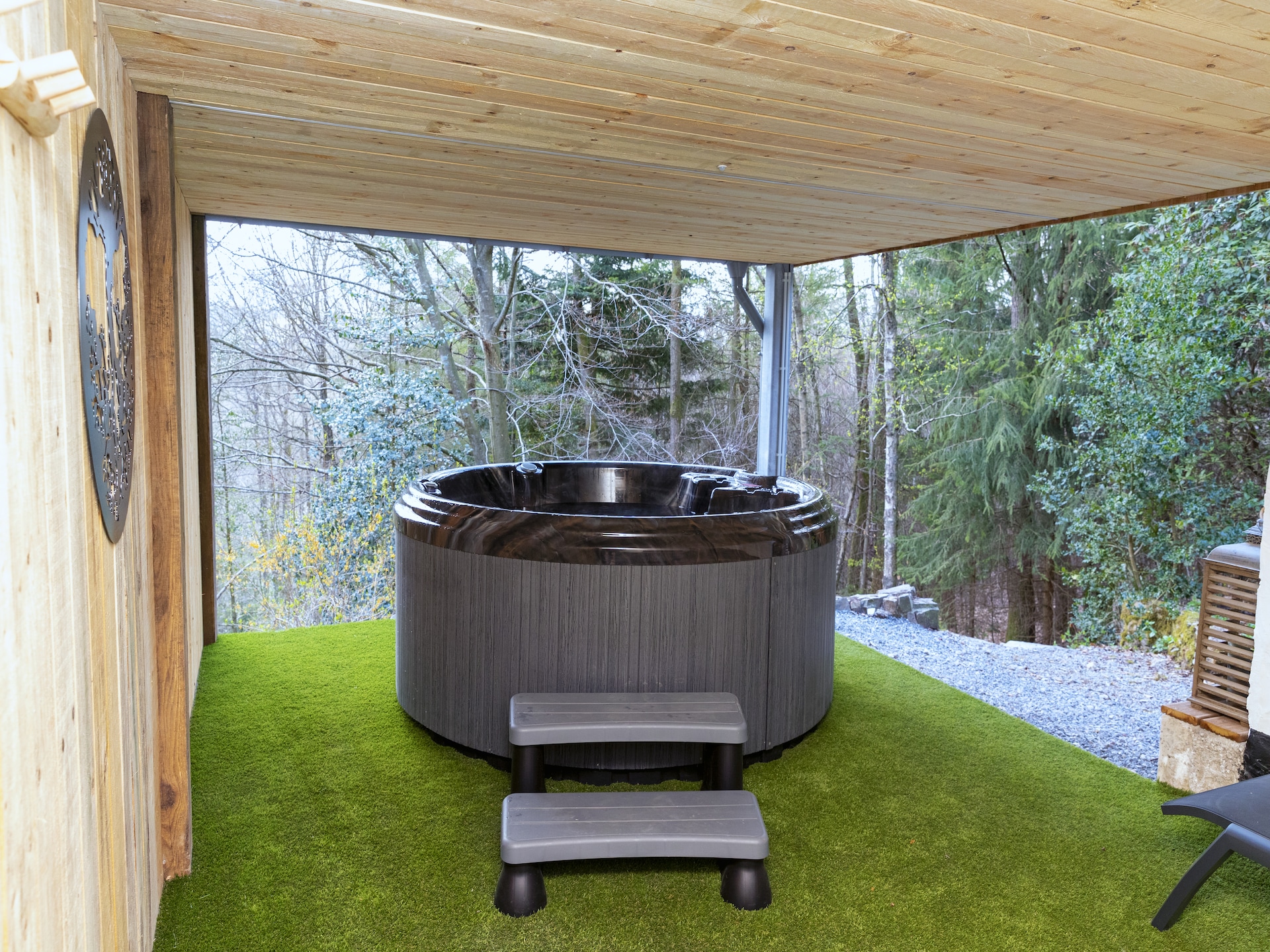 Ruim chalet in Manhay voor 9 personen met sauna en bubbelbad - foto 9