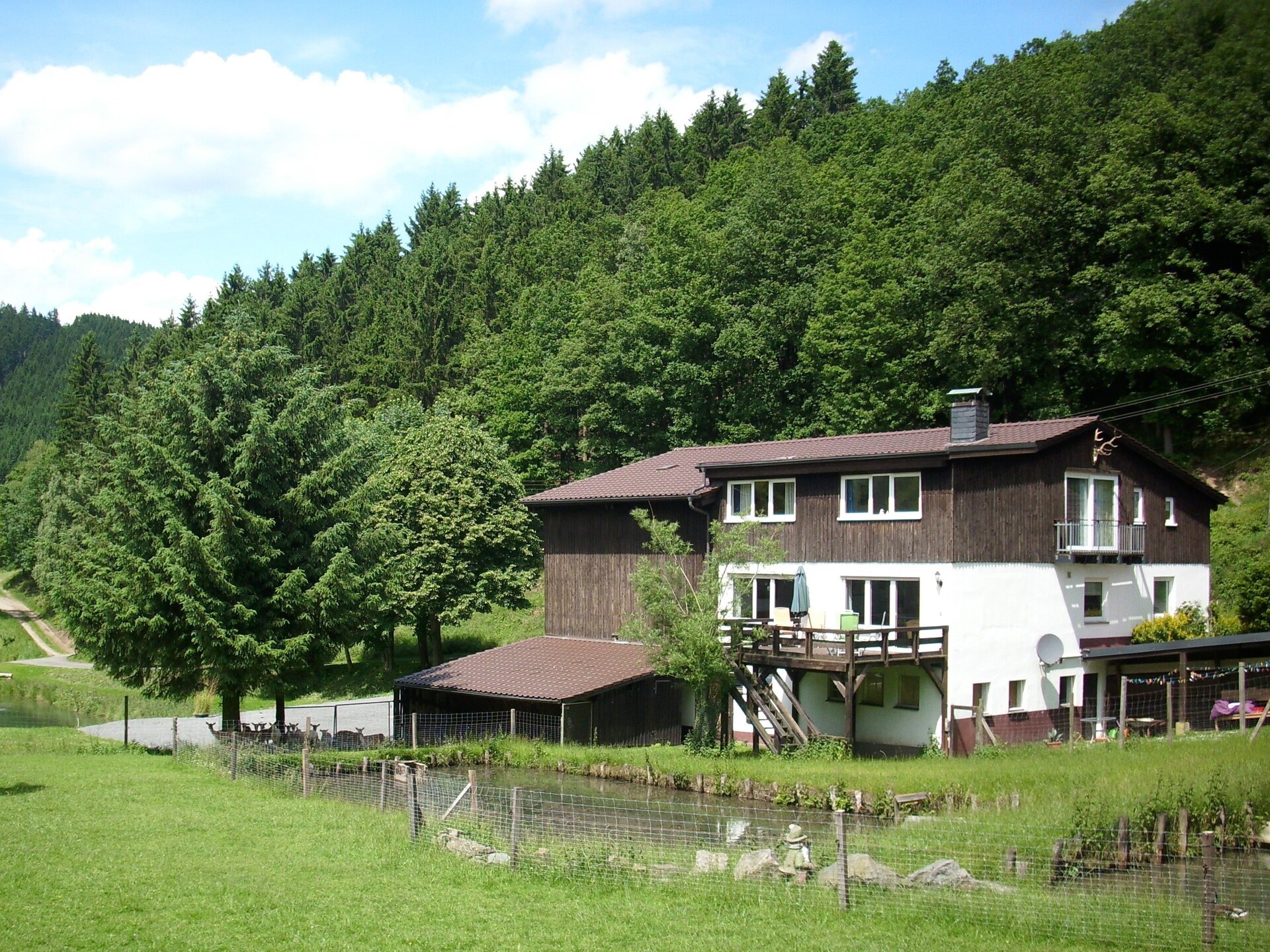 Rustiek appartement op boerderij met hertenpark in Lennestadt, Sauerland - foto 15