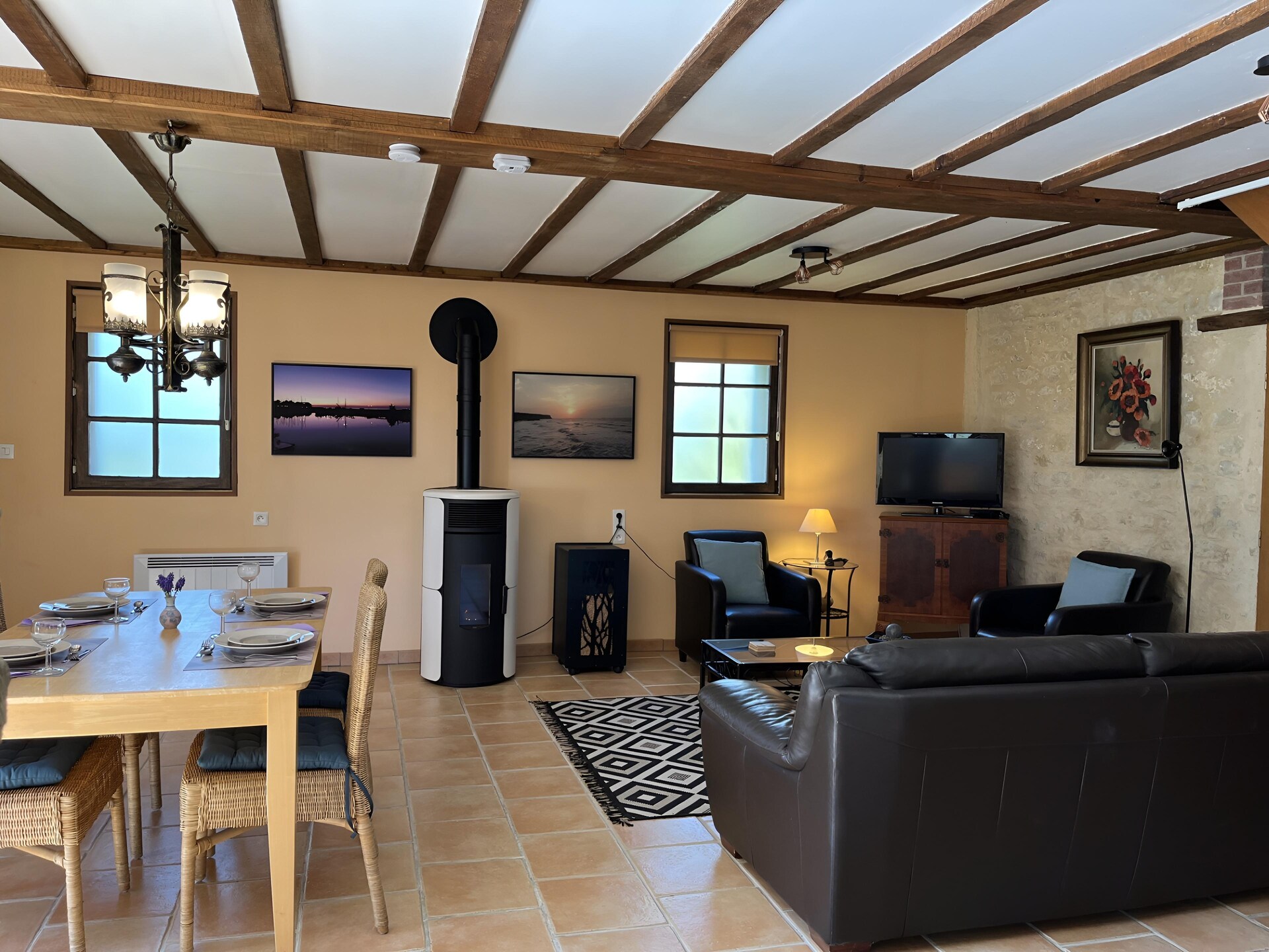 Landhuis met tuin en bbq op 6 km van strand in St Germain du Pert - foto 3