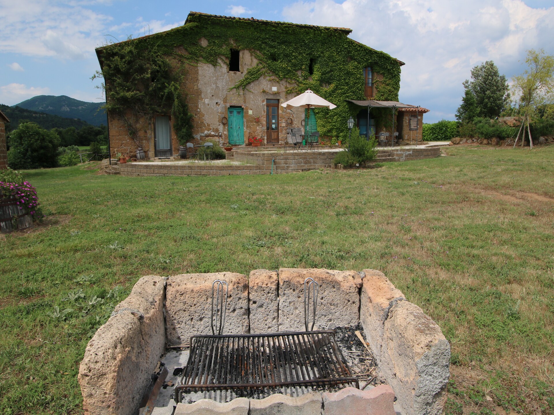 Sfeervolle boerderij in Sorano met zwembad en terras - foto 34