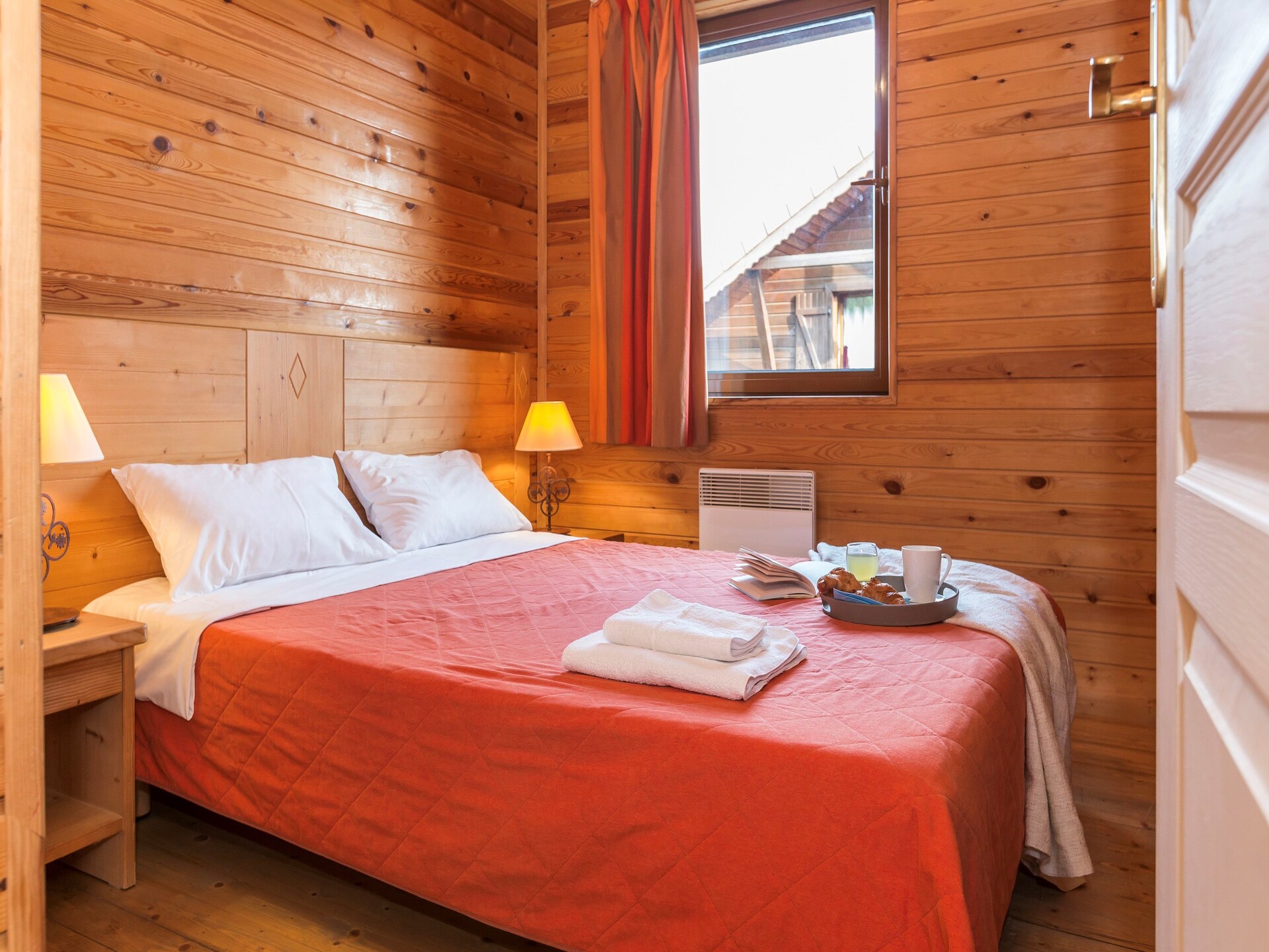 Knus appartement voor 5 bij Évian-les-Bains met zwembad en uitzicht op de Alpen - foto 17