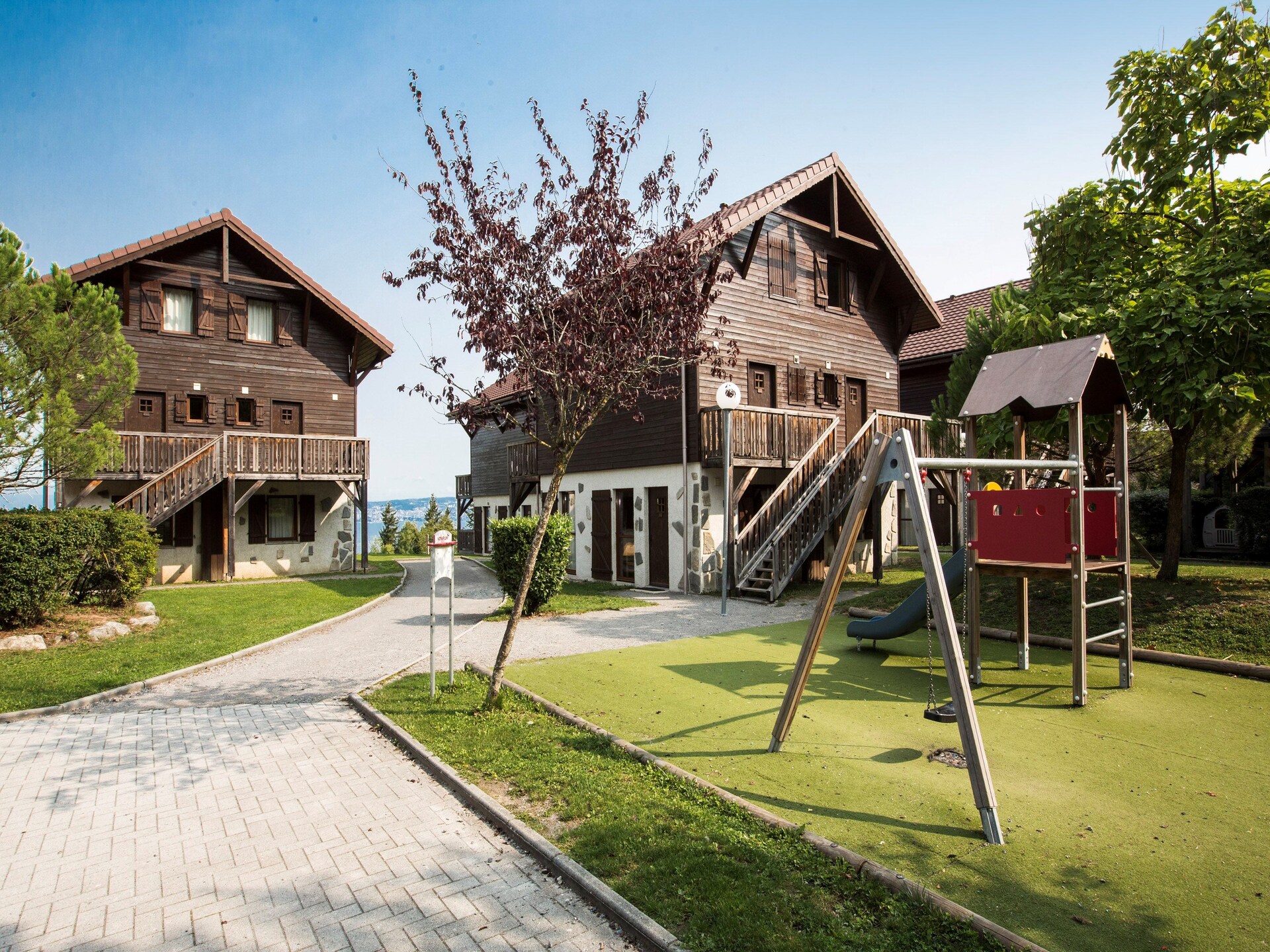 Knus appartement voor 5 bij Évian-les-Bains met zwembad en uitzicht op de Alpen - foto 28