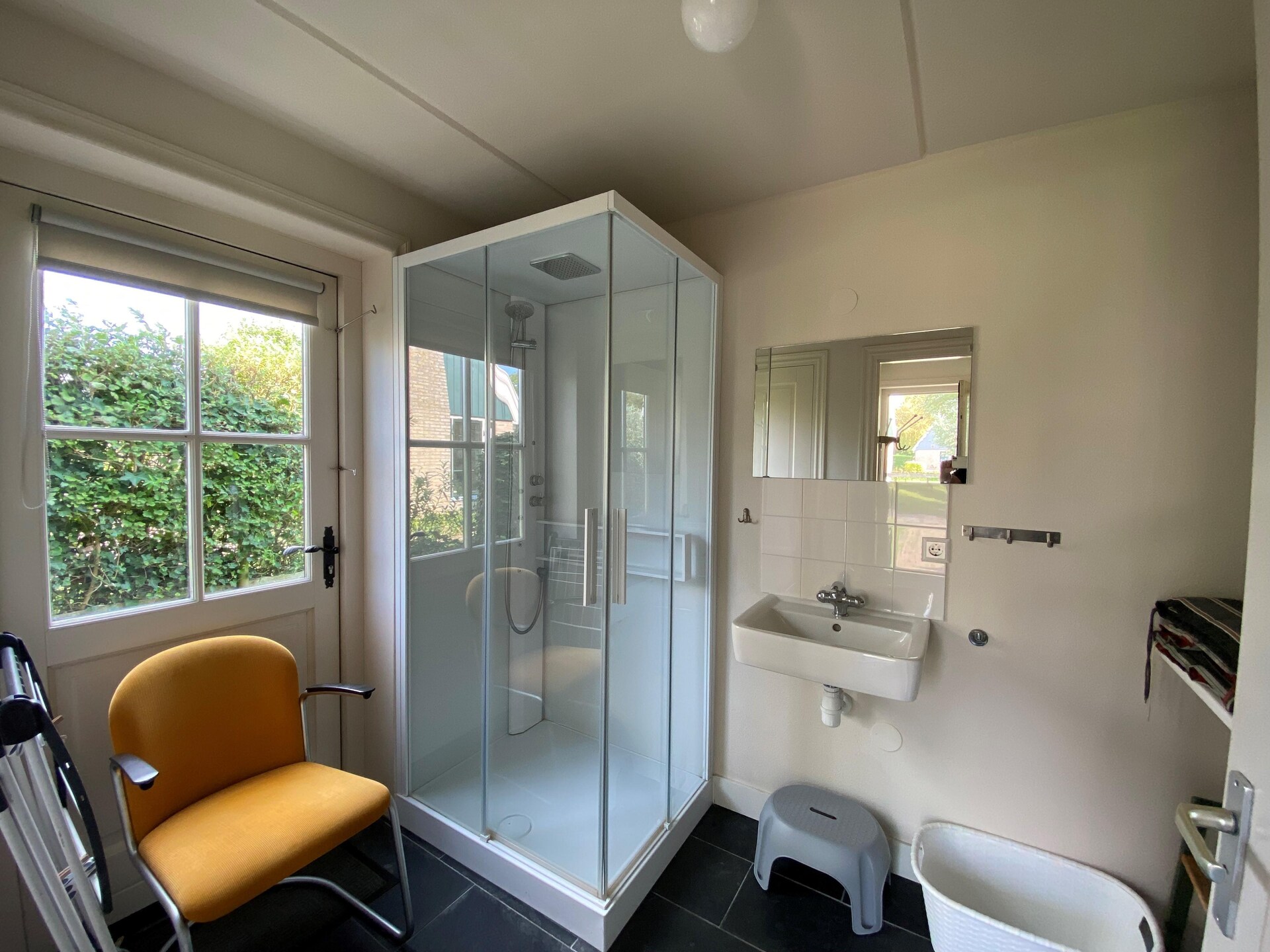 Luxe Wieringer villa met vloerverwarming op rustig vakantiepark - foto 13