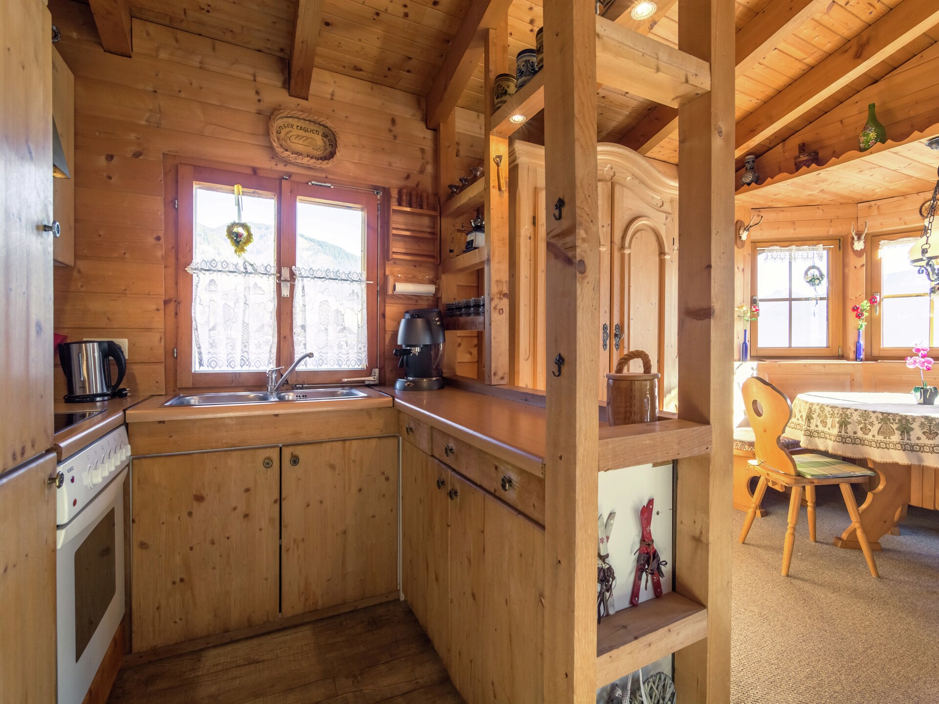 Centraal gelegen chalet aan de piste in Piesendorf - foto 10