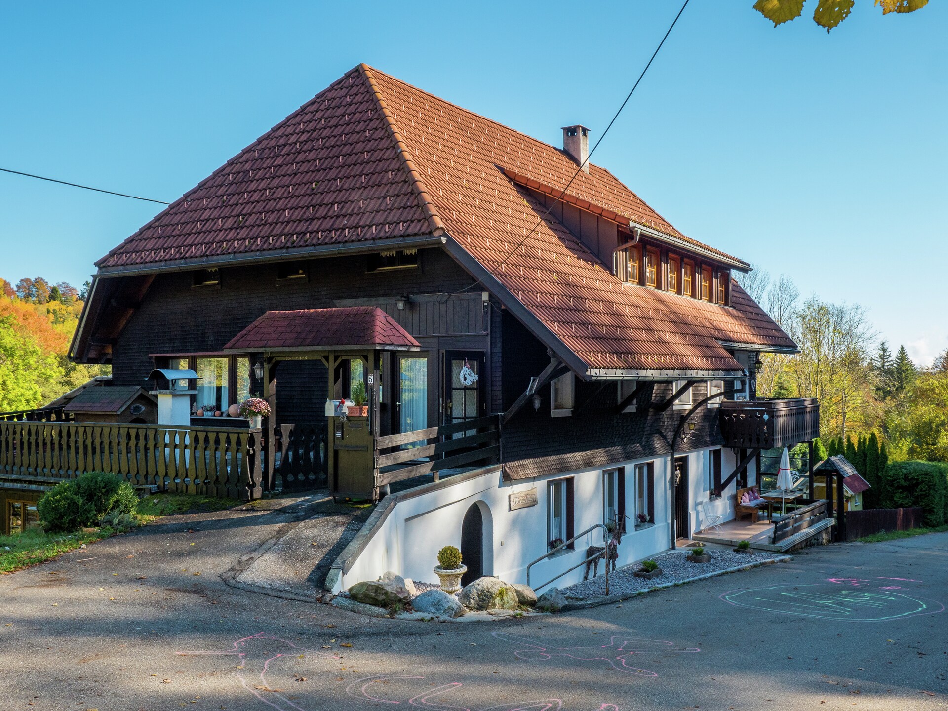 Licht appartement in voormalig boswachtershuis op 900m hoogte in Dachsberg - foto 8