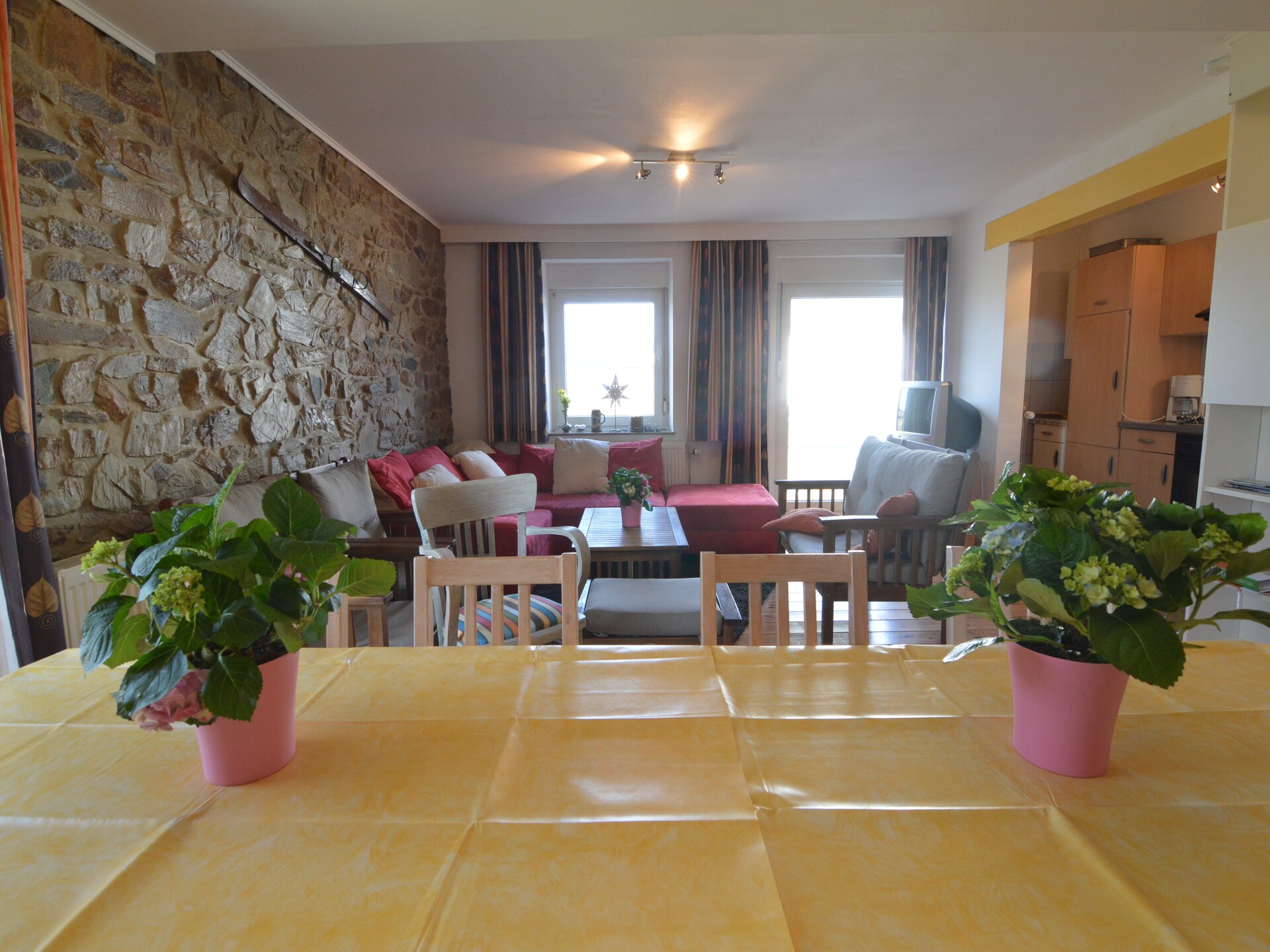 Mediterraan appartement voor 9 aan het meer in Halenfeld-Amel - foto 10