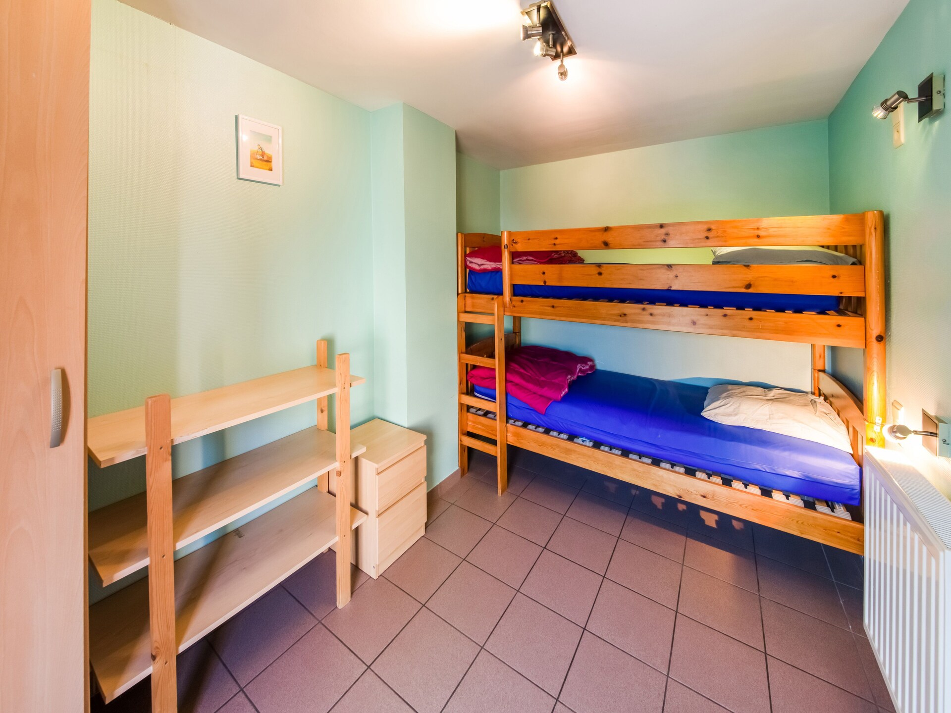 Ruim landhuis voor 15 personen aan de bosrand in Han-sur-Lesse, 100m van centrum - foto 28