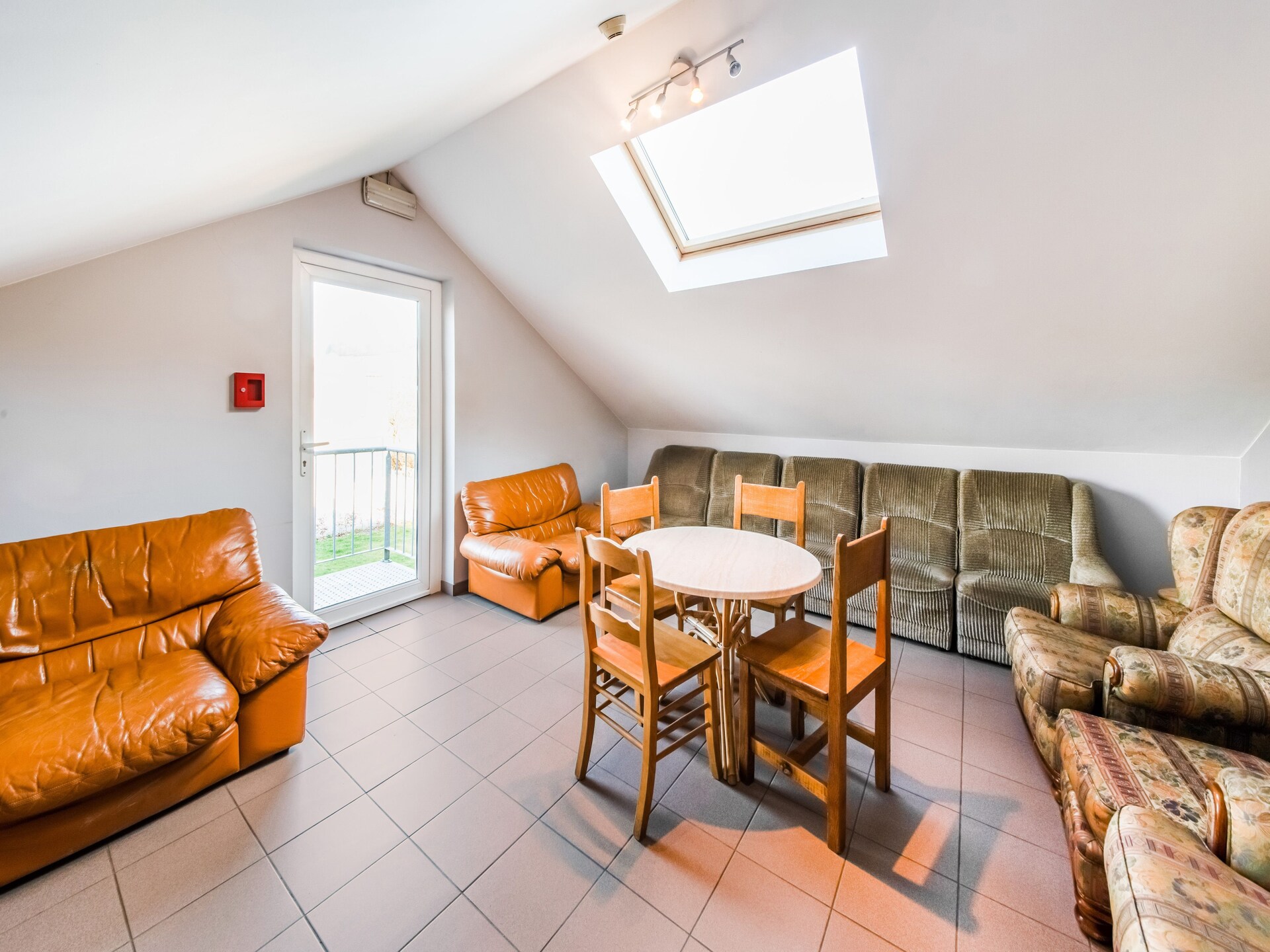 20-persoons landhuis met wellness en paardenstallen in Ambly - foto 12