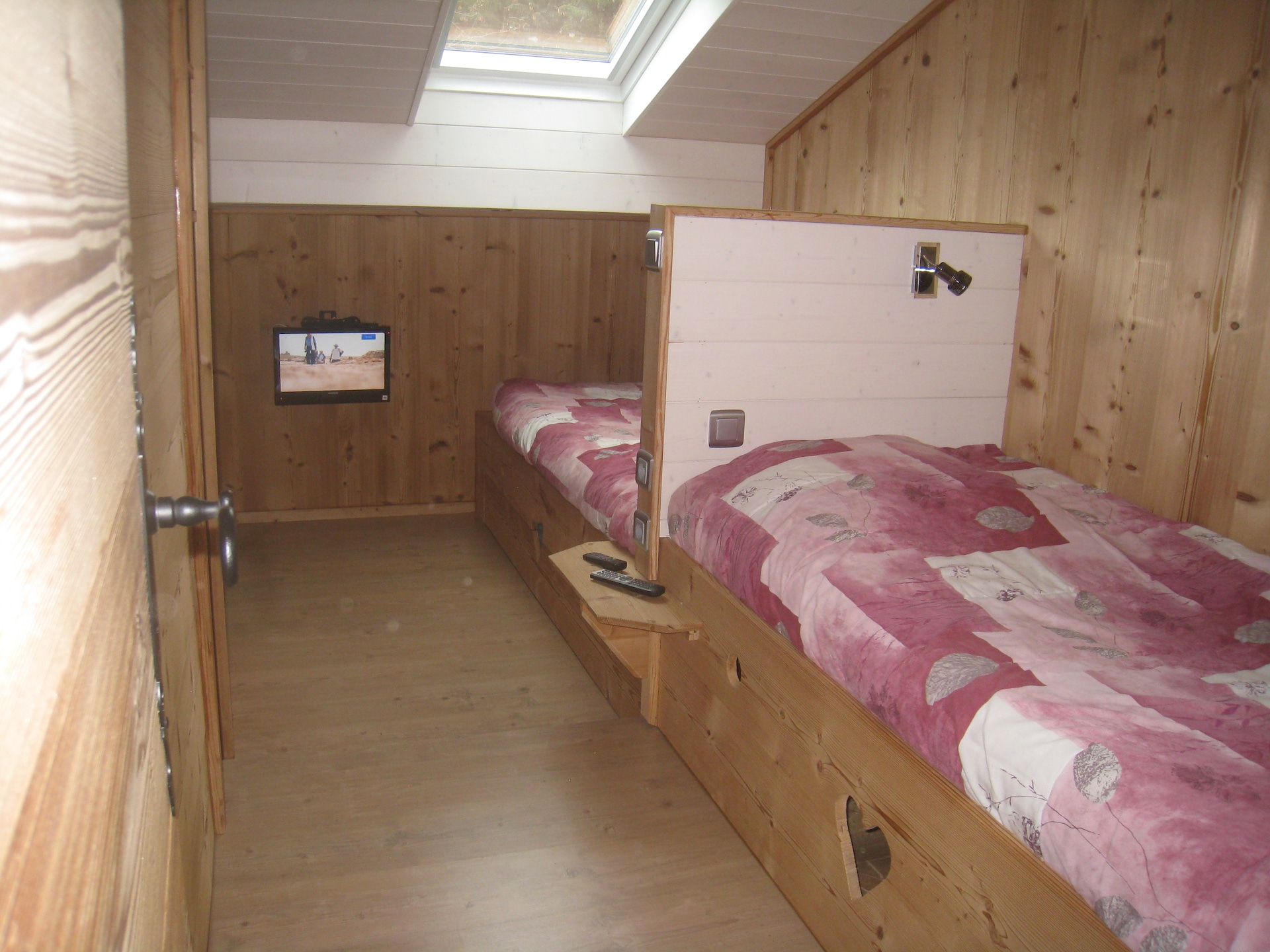 Vrijstaand chalet in Ventron met houtkachel, tuin en hondvriendelijk - foto 12
