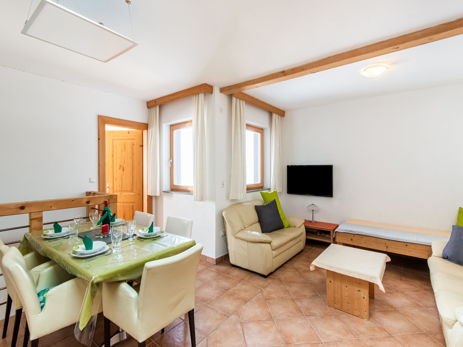 Modern appartement Hollaus 1: ski-in/ski-out in Zillertal voor 5 personen - foto 9
