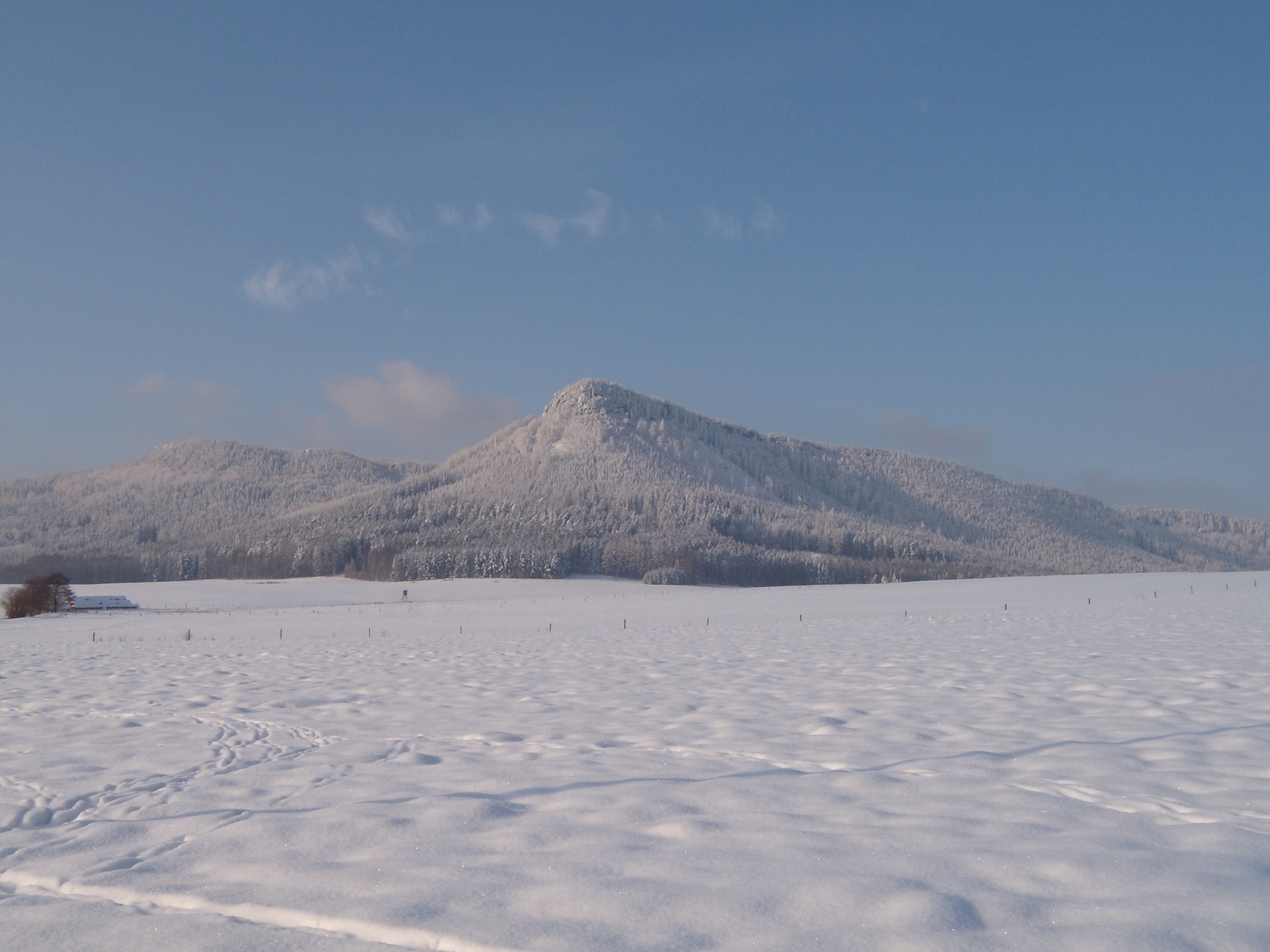 Centrum op 1,0 km: Luxe vakantiehuis in Bozanov aan de piste - foto 36