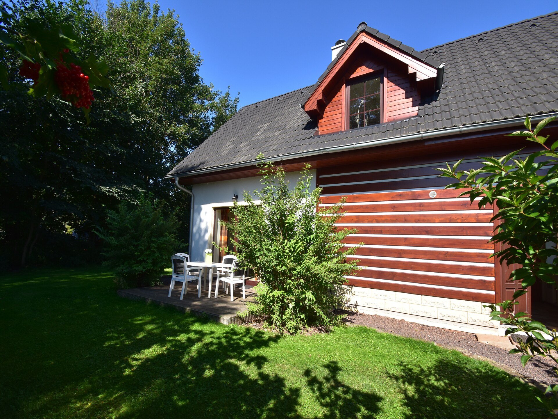 Centrum op 1,0 km: Luxe vakantiehuis in Bozanov aan de piste - foto 23