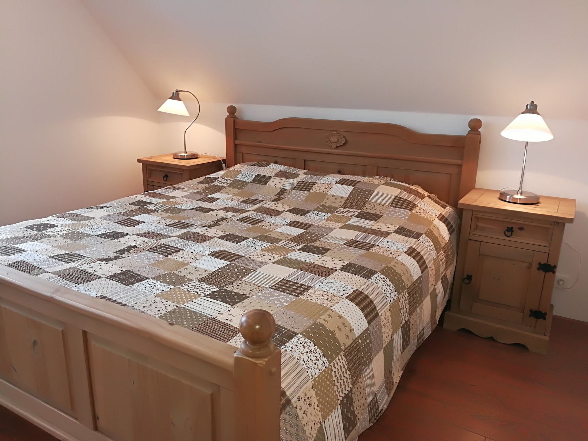 Centrum op 1,0 km: Luxe vakantiehuis in Bozanov aan de piste - foto 11