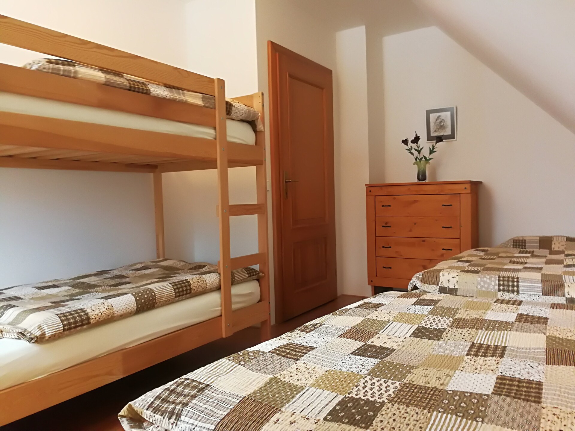 Centrum op 1,0 km: Luxe vakantiehuis in Bozanov aan de piste - foto 14