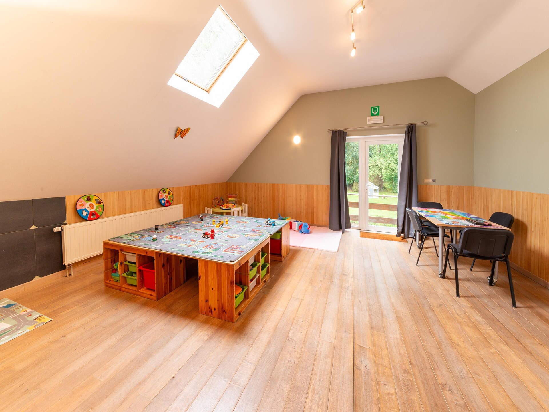 Groepslandhuis Aux Quatre Saisons met bubbelbad en speelkamer in Ferrières - foto 35