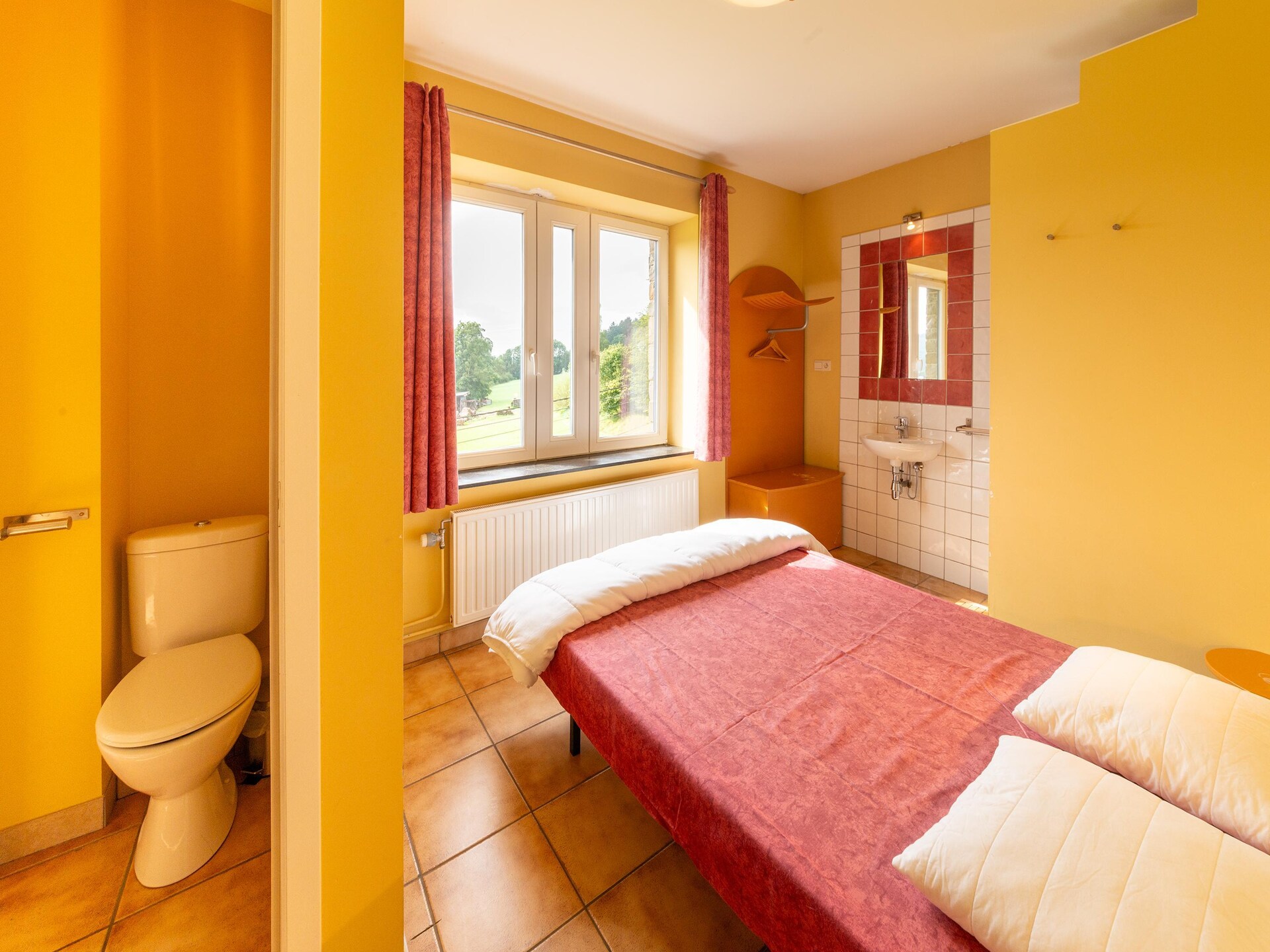 Groepslandhuis Aux Quatre Saisons met bubbelbad en speelkamer in Ferrières - foto 27