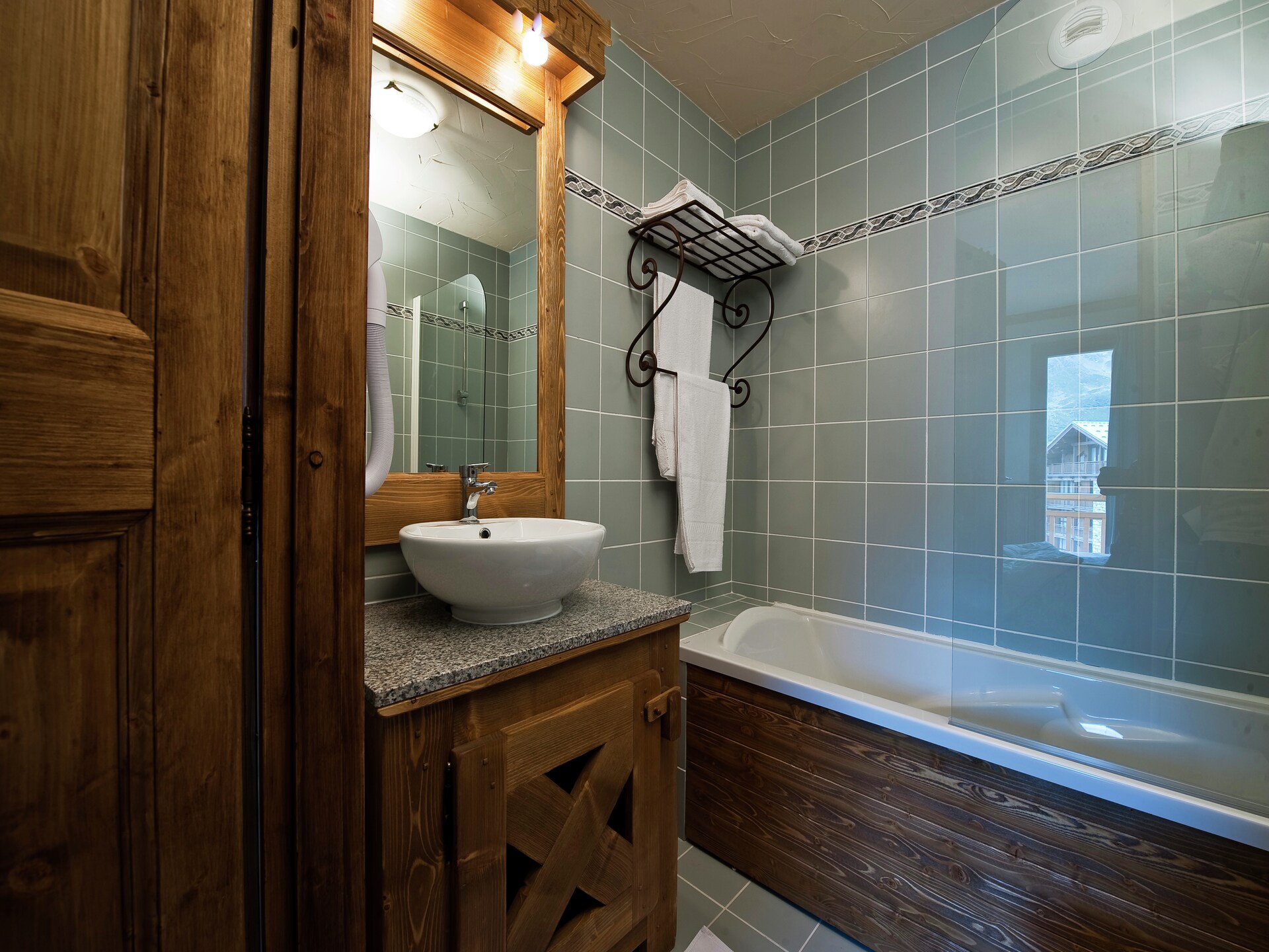 Chalet Le Refuge 4: 14-persoons appartement met sauna direct aan de piste in La Rosière - foto 15
