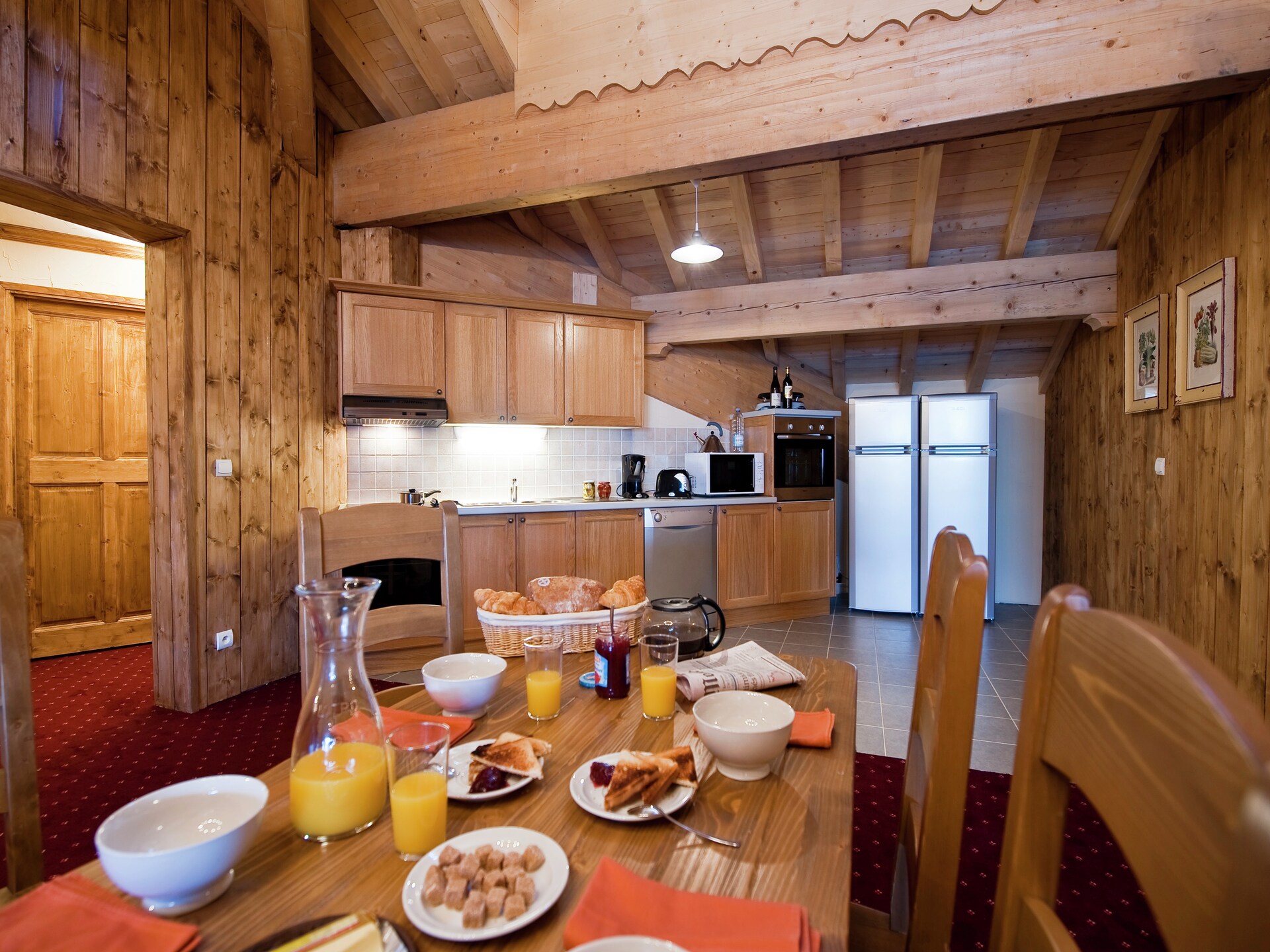 Chalet Le Refuge 4: 14-persoons appartement met sauna direct aan de piste in La Rosière - foto 10
