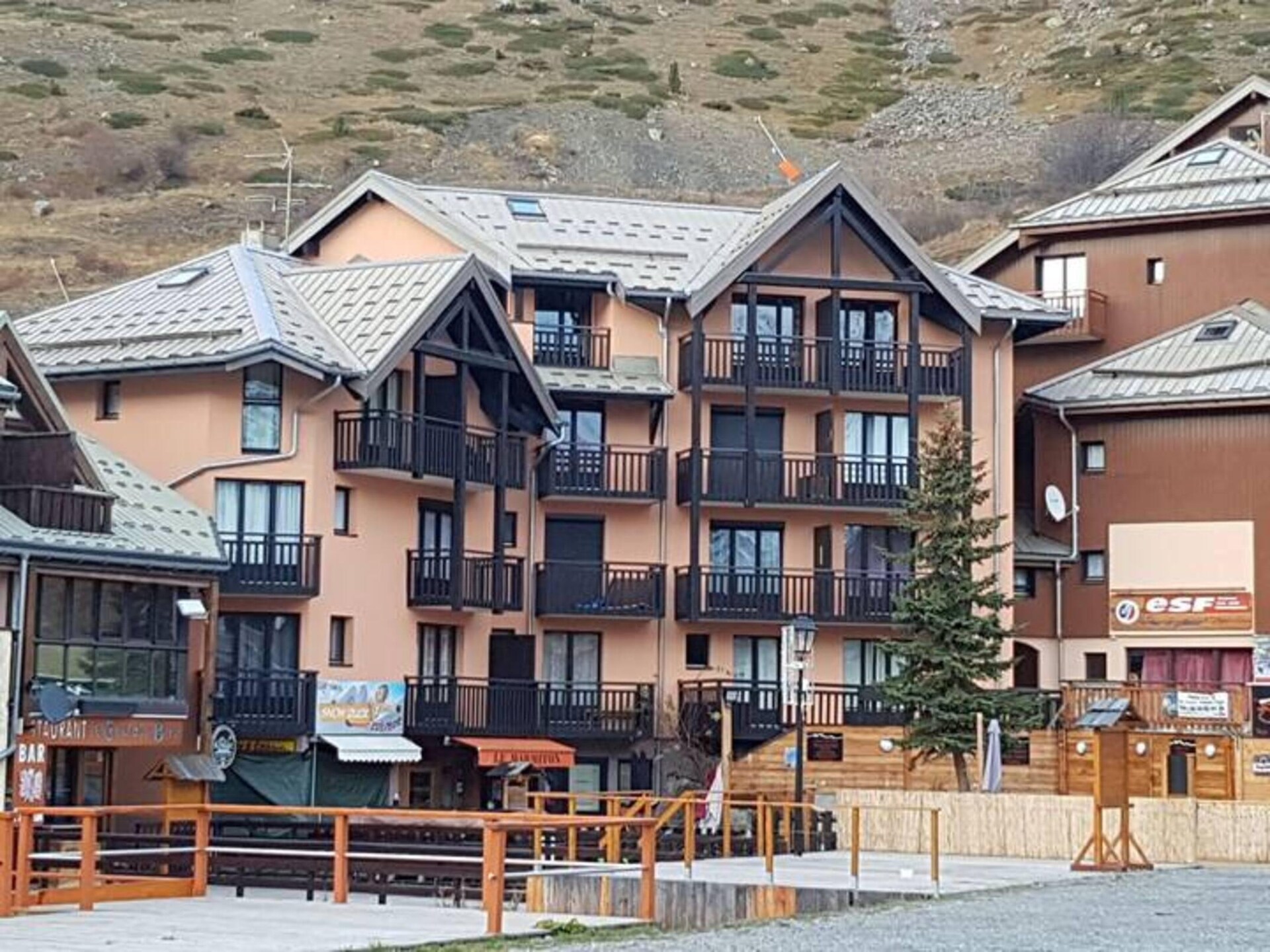 Sneeuwzeker appartement in Valmeinier met zwembad en uitzicht - foto 29