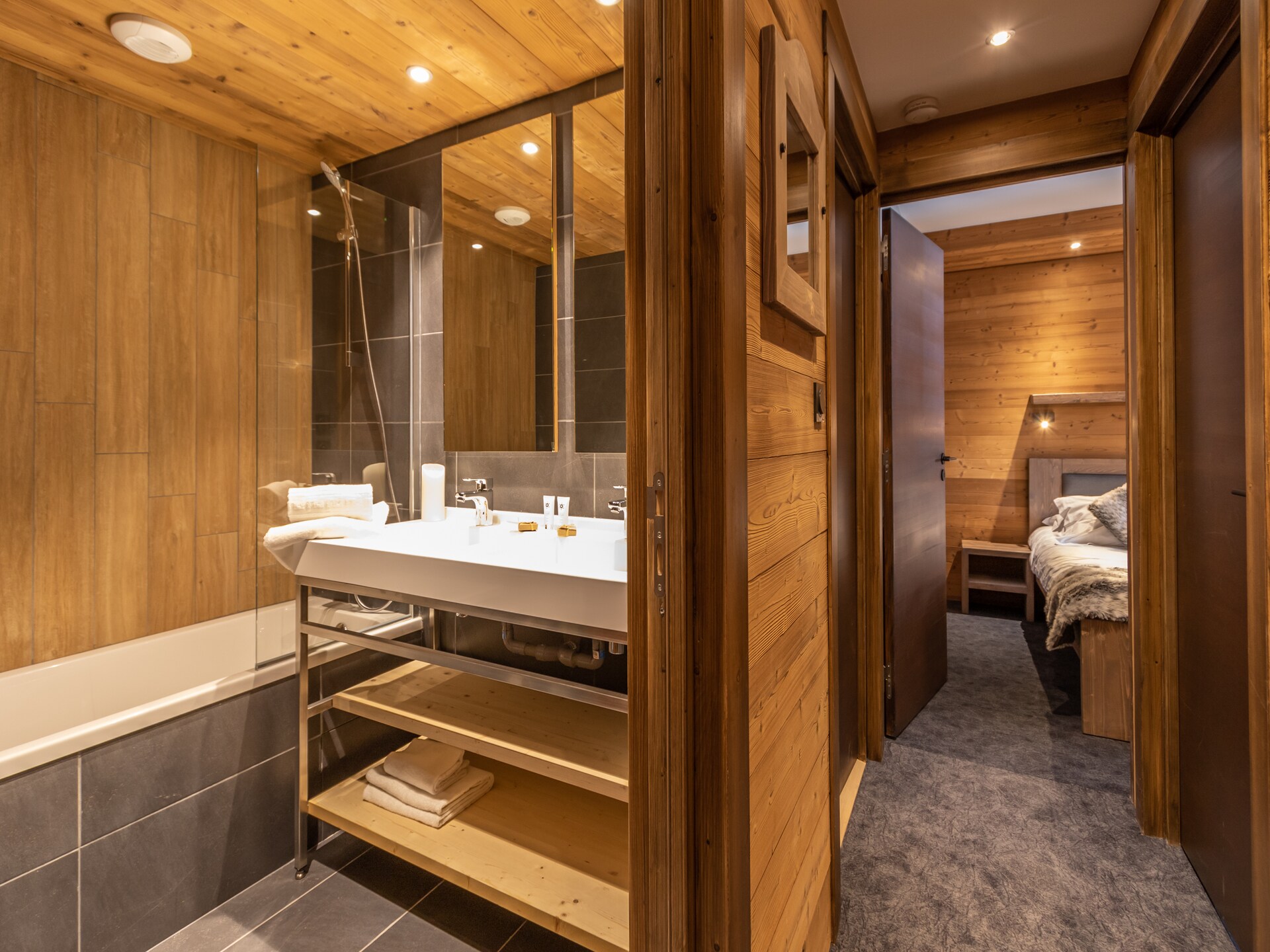 Authentiek chalet-appartement op 300m van de piste in Val Thorens - foto 19