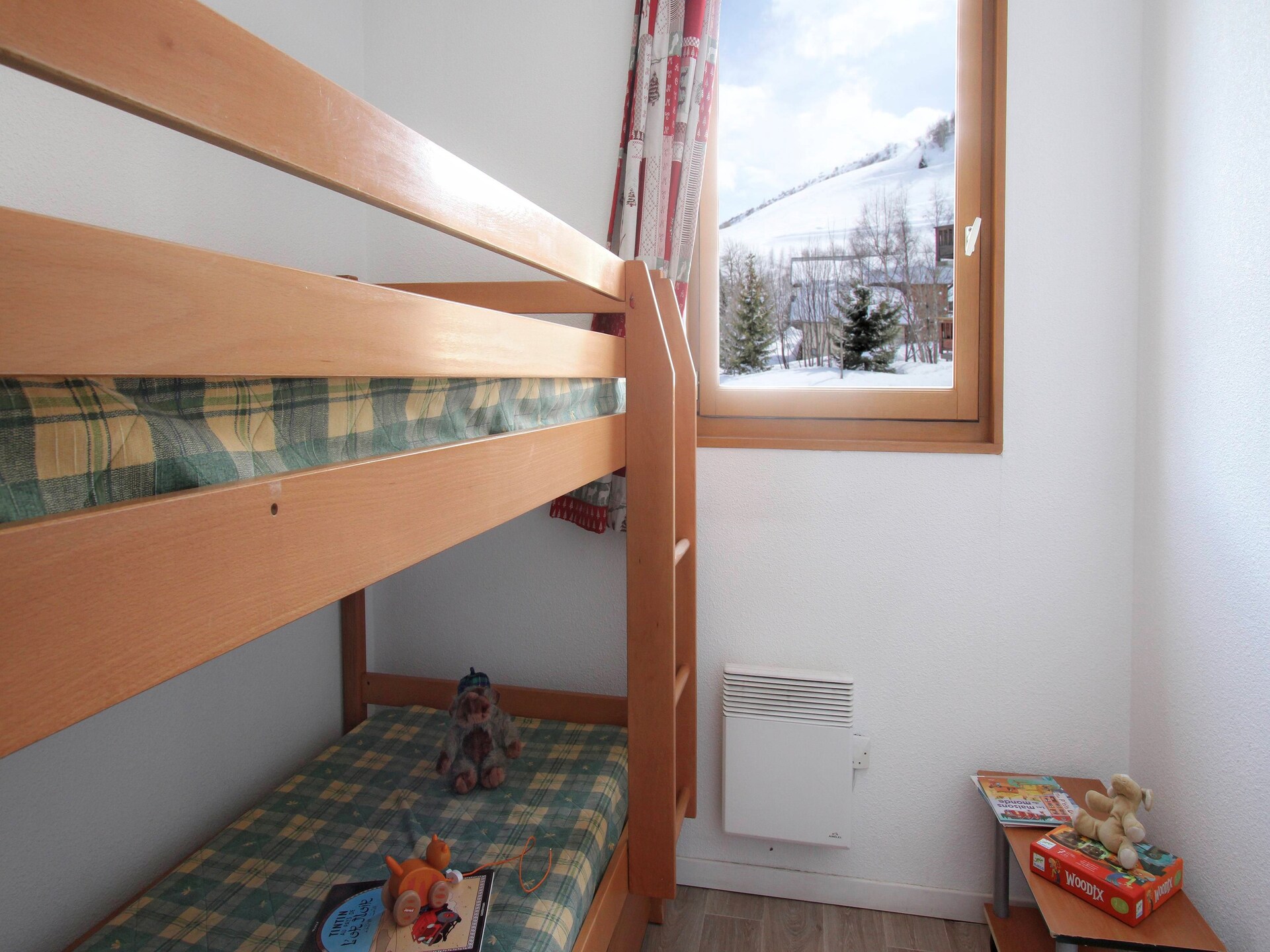 Knus appartement aan de piste in St. Sorlin d'Arves met zwembad - foto 9
