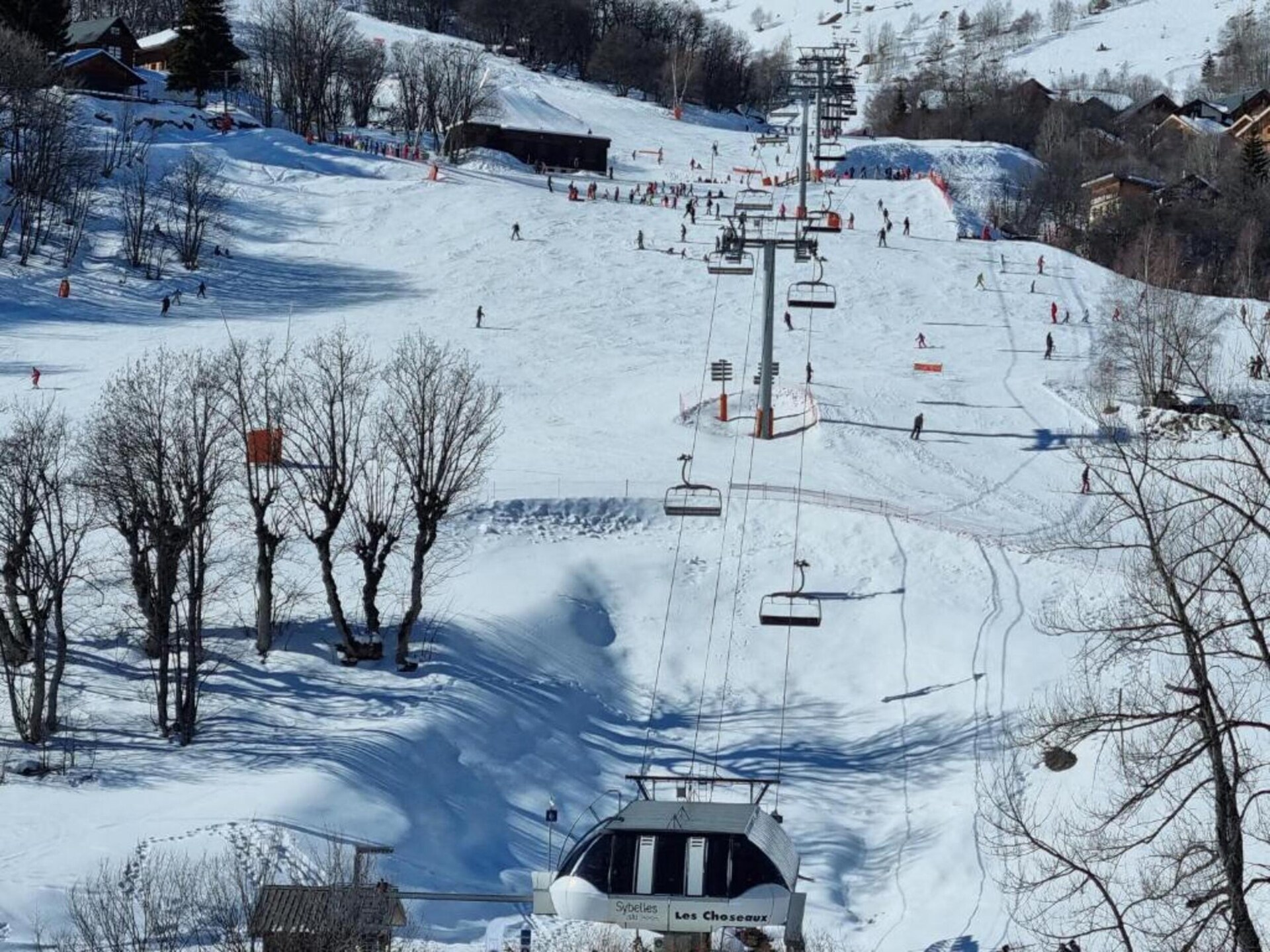 Knus appartement aan de piste in St. Sorlin d'Arves met zwembad - foto 30