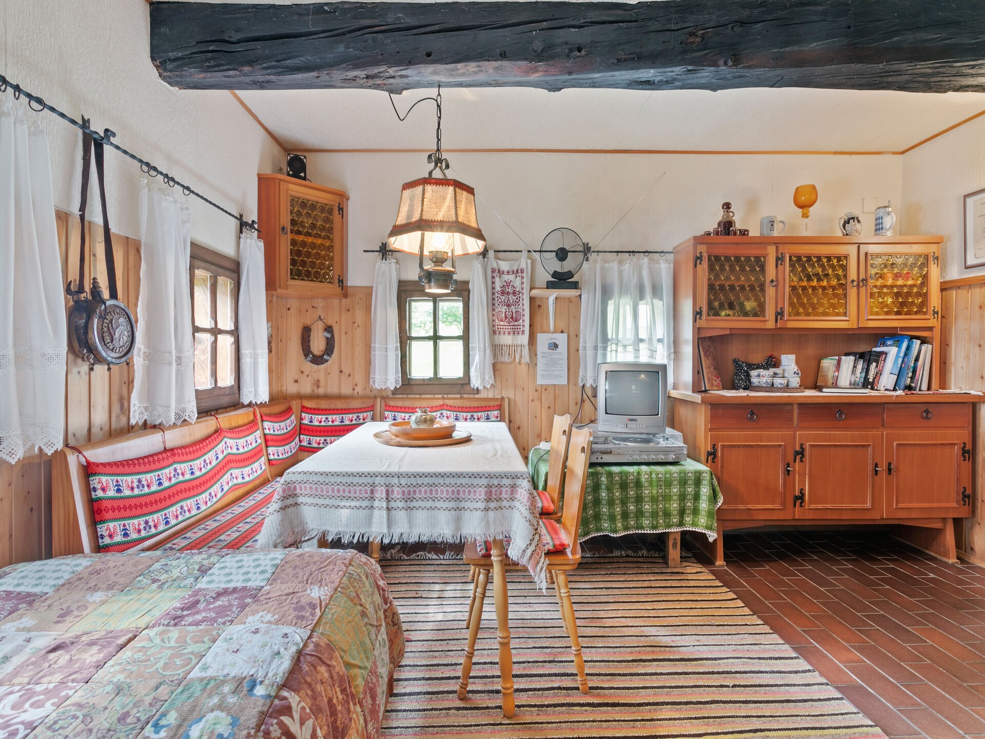 Authentiek 350 jaar oud houten huis in bosrijk Karinthië voor 5 personen - foto 2