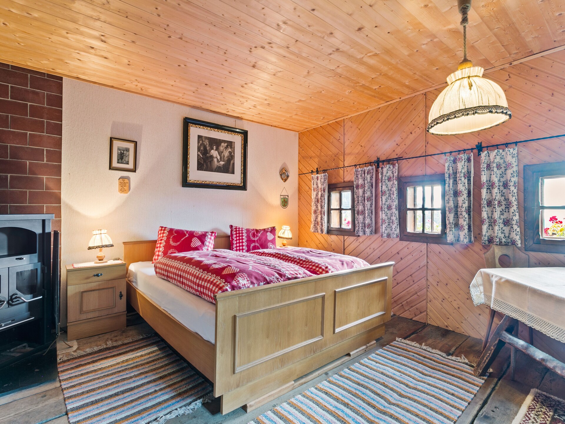Authentiek 350 jaar oud houten huis in bosrijk Karinthië voor 5 personen - foto 4