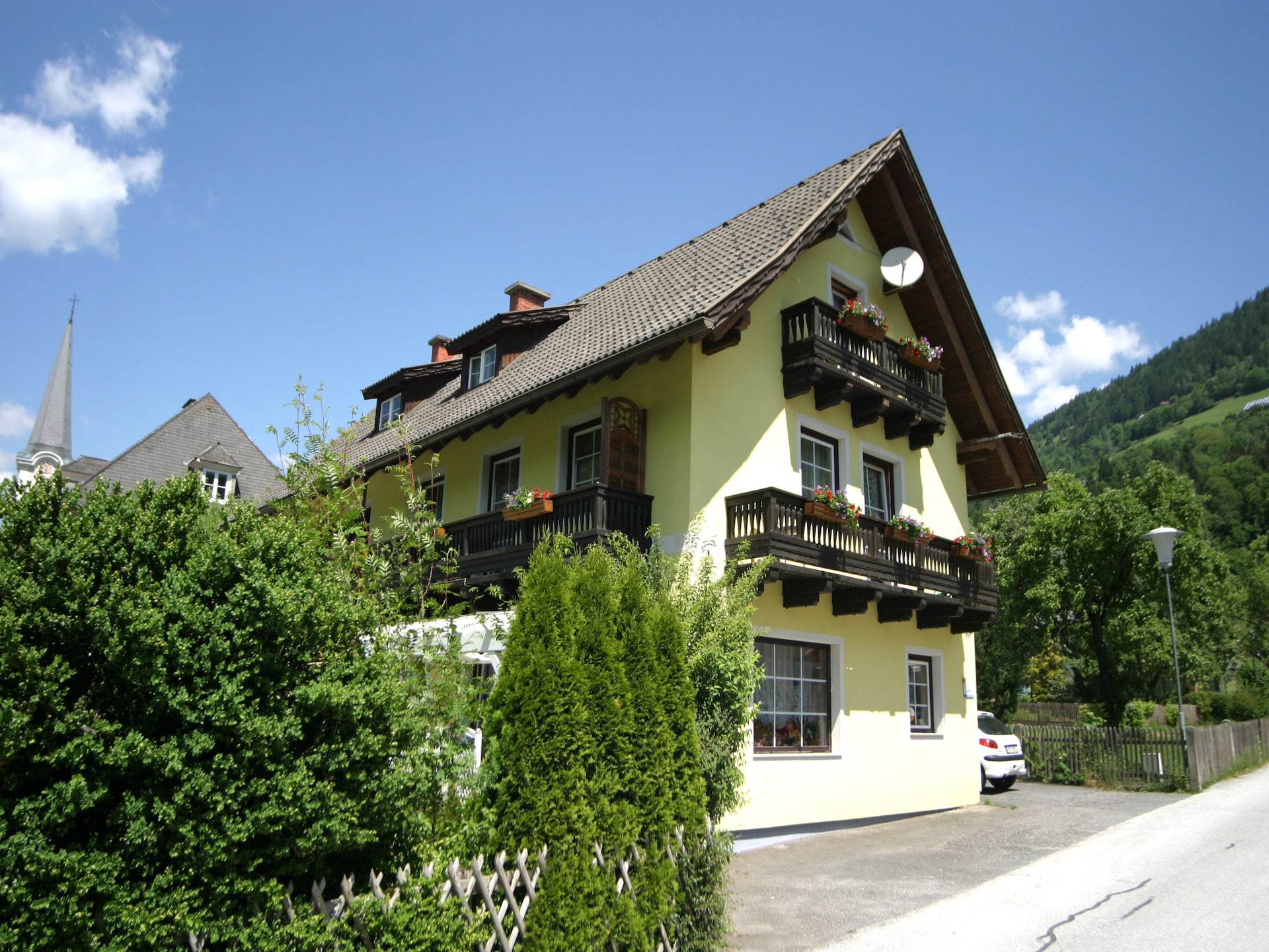 Op 500 m van het meer: Ruim appartement in Feld am See - foto 1