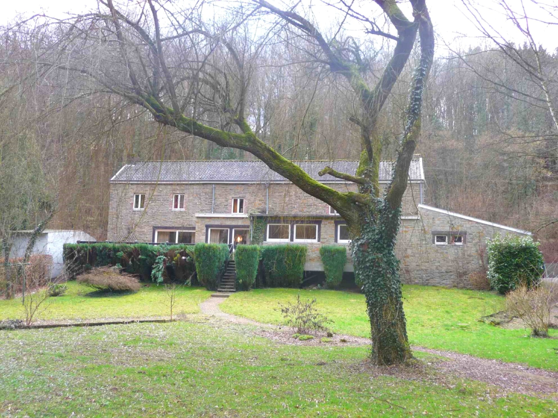 Ruim vakantiehuis voor 12 personen in Comblain-au-Pont met tuin en huisdieren welkom - foto 7