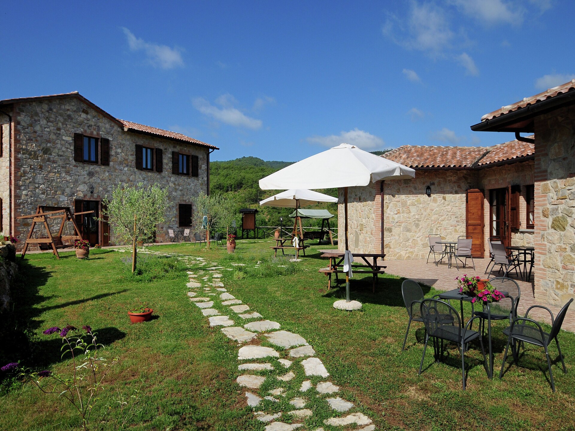 Rustieke boerderij voor 4 in de bossen bij Passignano sul Trasimeno - foto 15