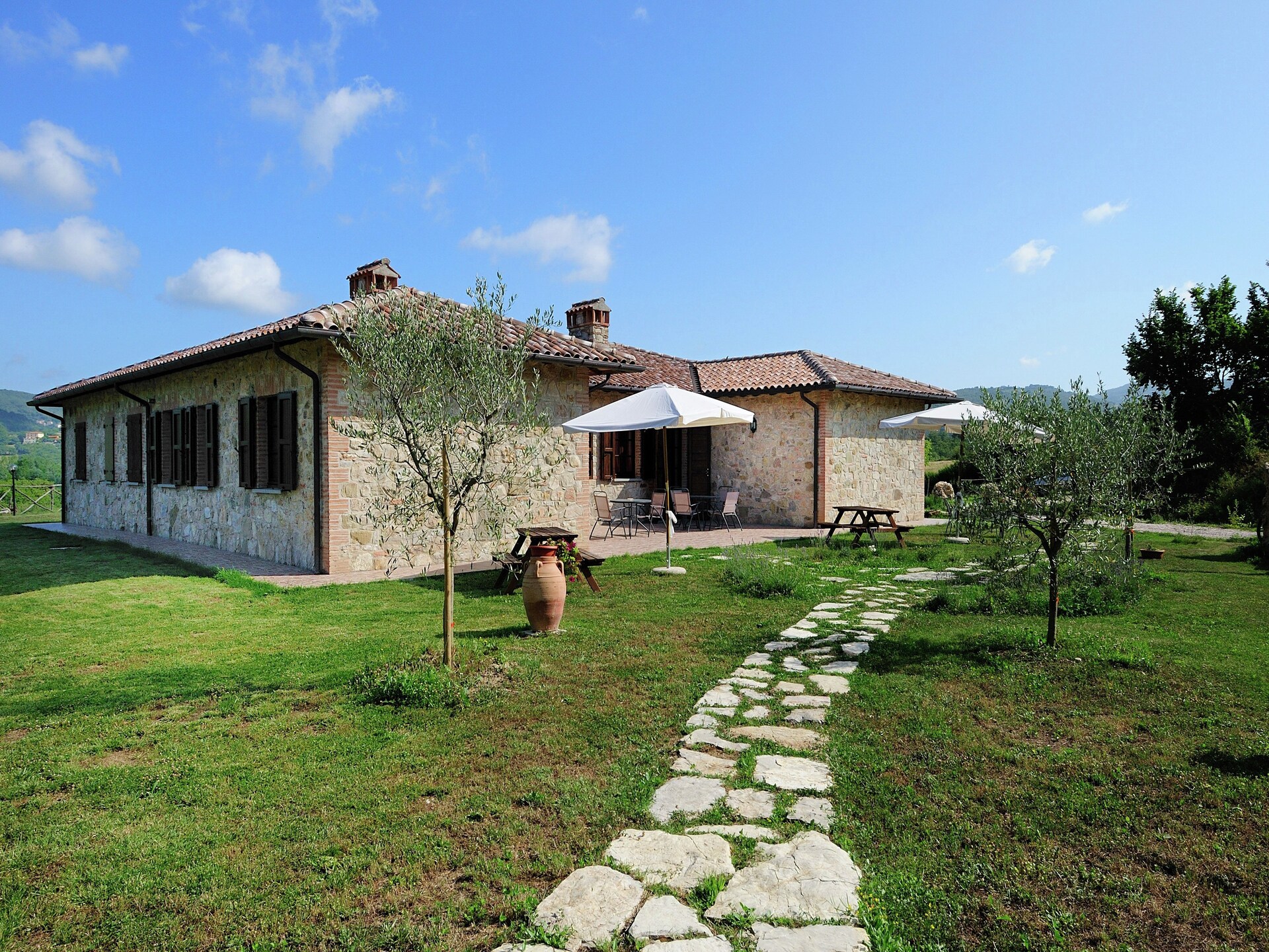Rustieke boerderij voor 4 in de bossen bij Passignano sul Trasimeno - foto 11