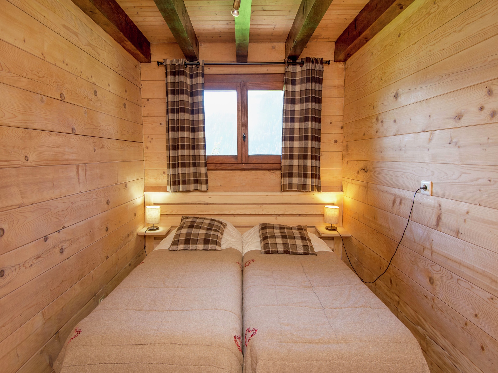 Op 1 km van het centrum: Ruim chalet voor 15 personen in Châtel - foto 16