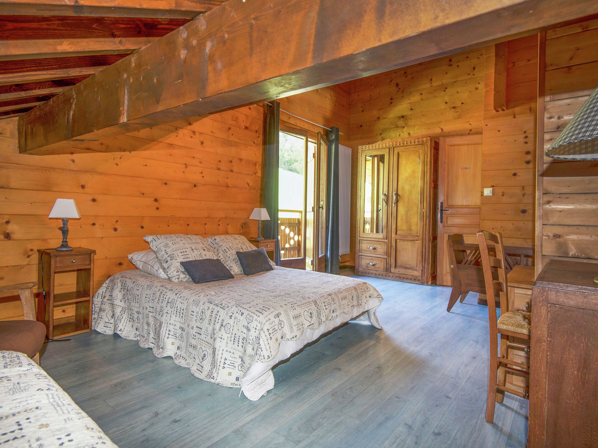 Op 1 km van het centrum: Ruim chalet voor 15 personen in Châtel - foto 5