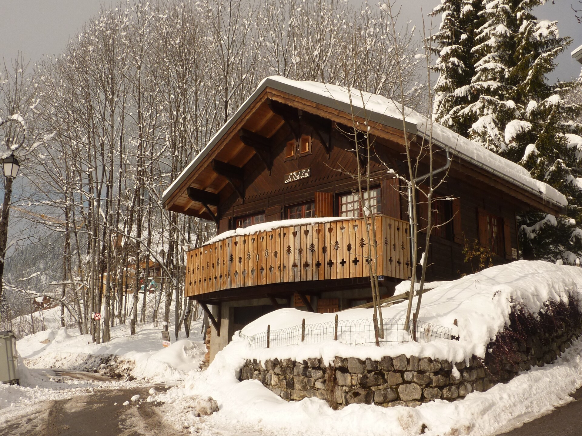 Chalet Le Nid Zut: Vrijstaand chalet in het bos op 200m van de skilift in Châtel - foto 1