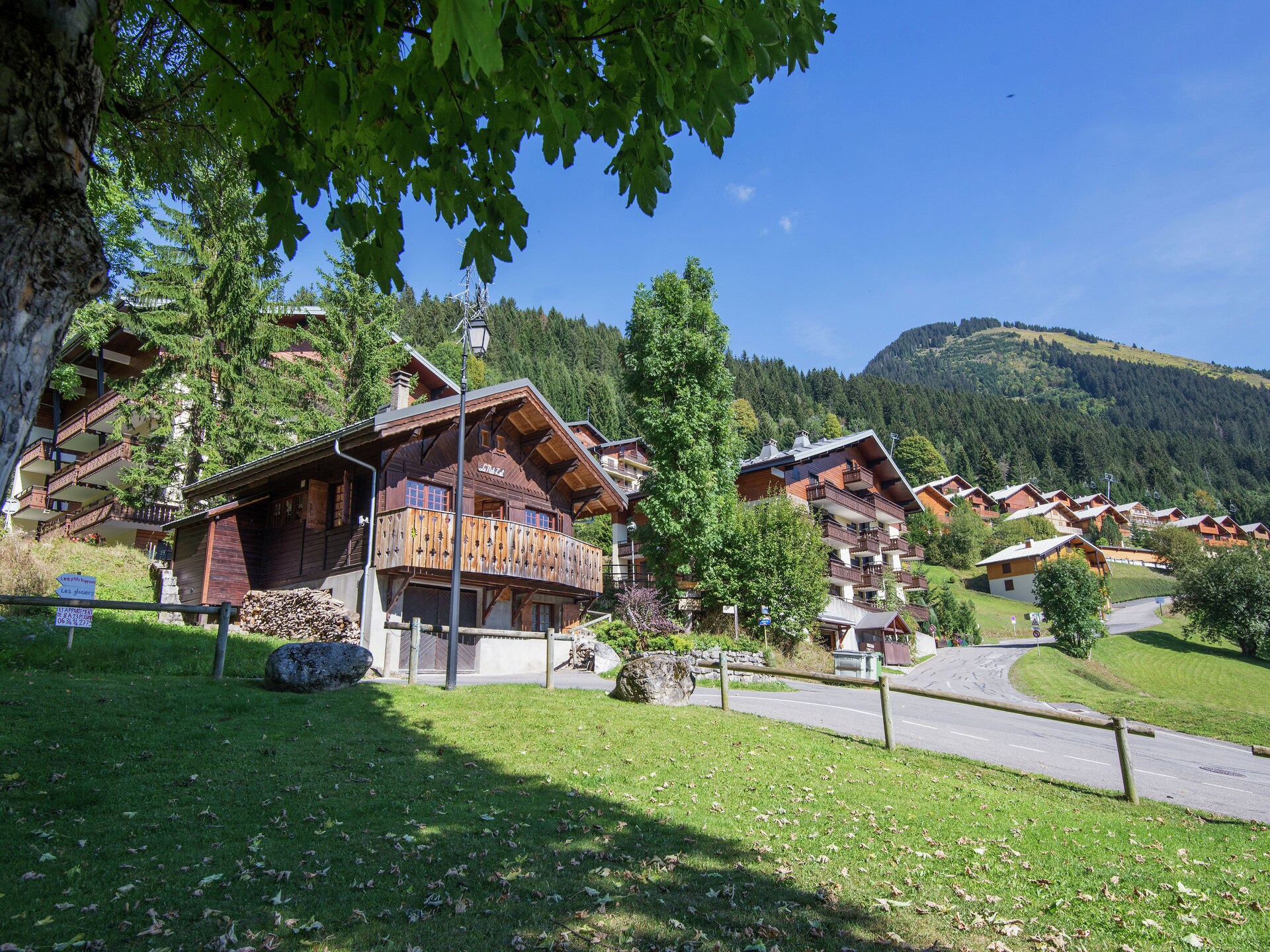 Chalet Le Nid Zut: Vrijstaand chalet in het bos op 200m van de skilift in Châtel - foto 3